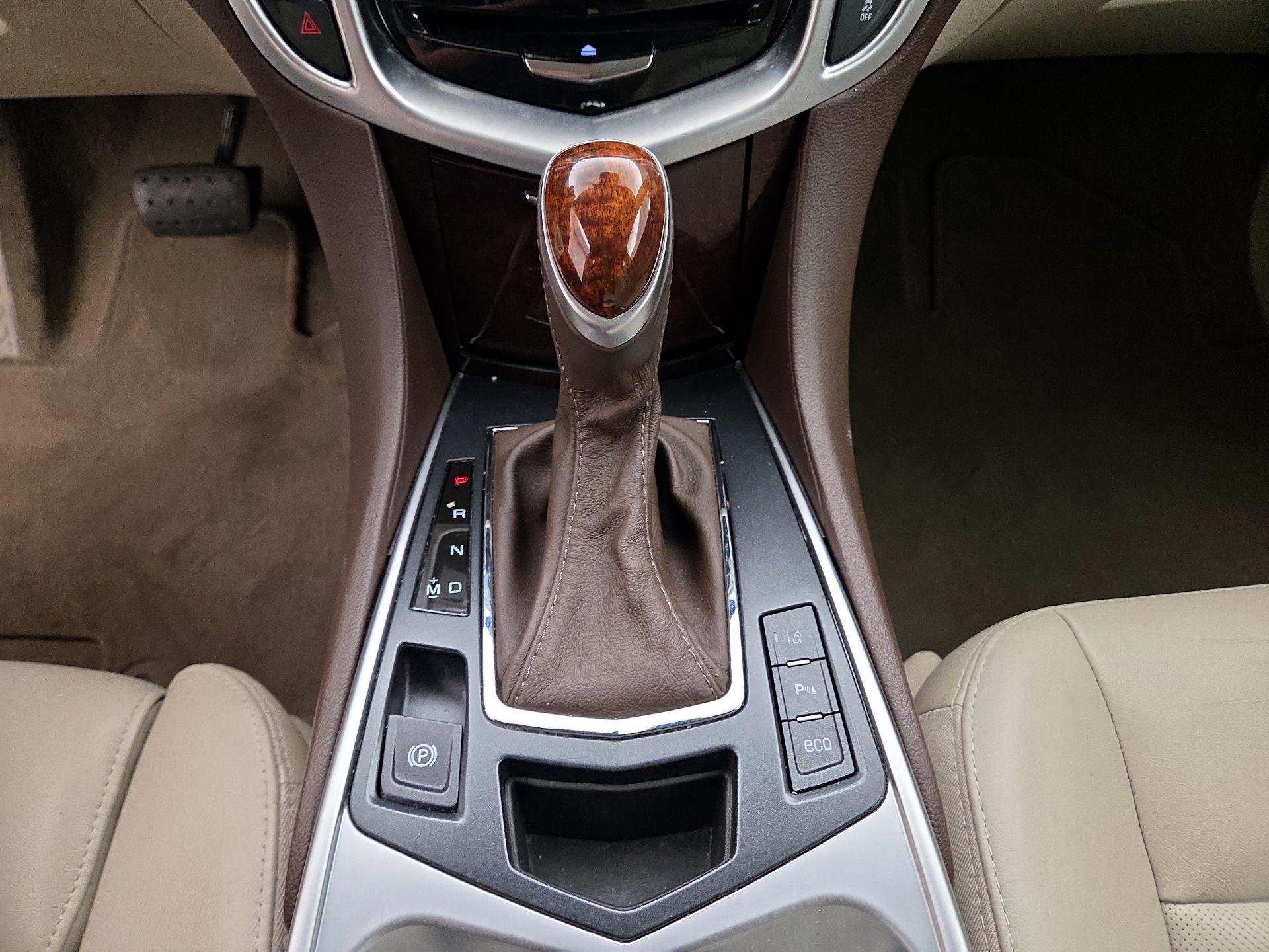 Thumbnail: 2016 Cadillac SRX - 17