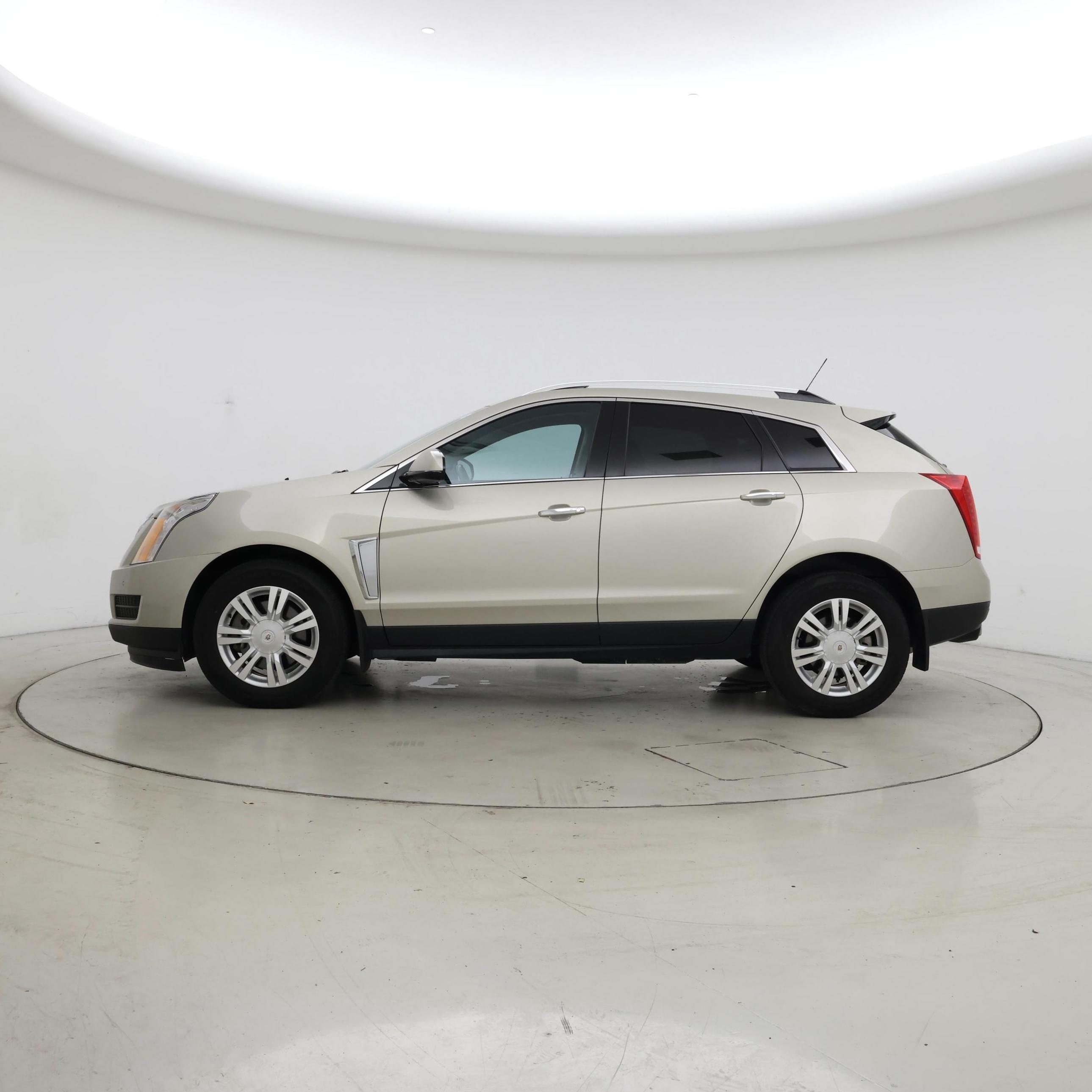 Thumbnail: 2016 Cadillac SRX - 3