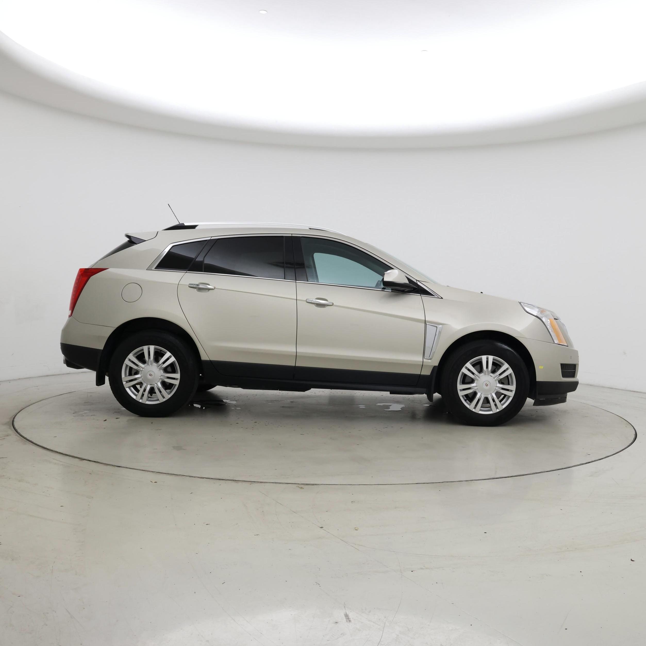 Thumbnail: 2016 Cadillac SRX - 7