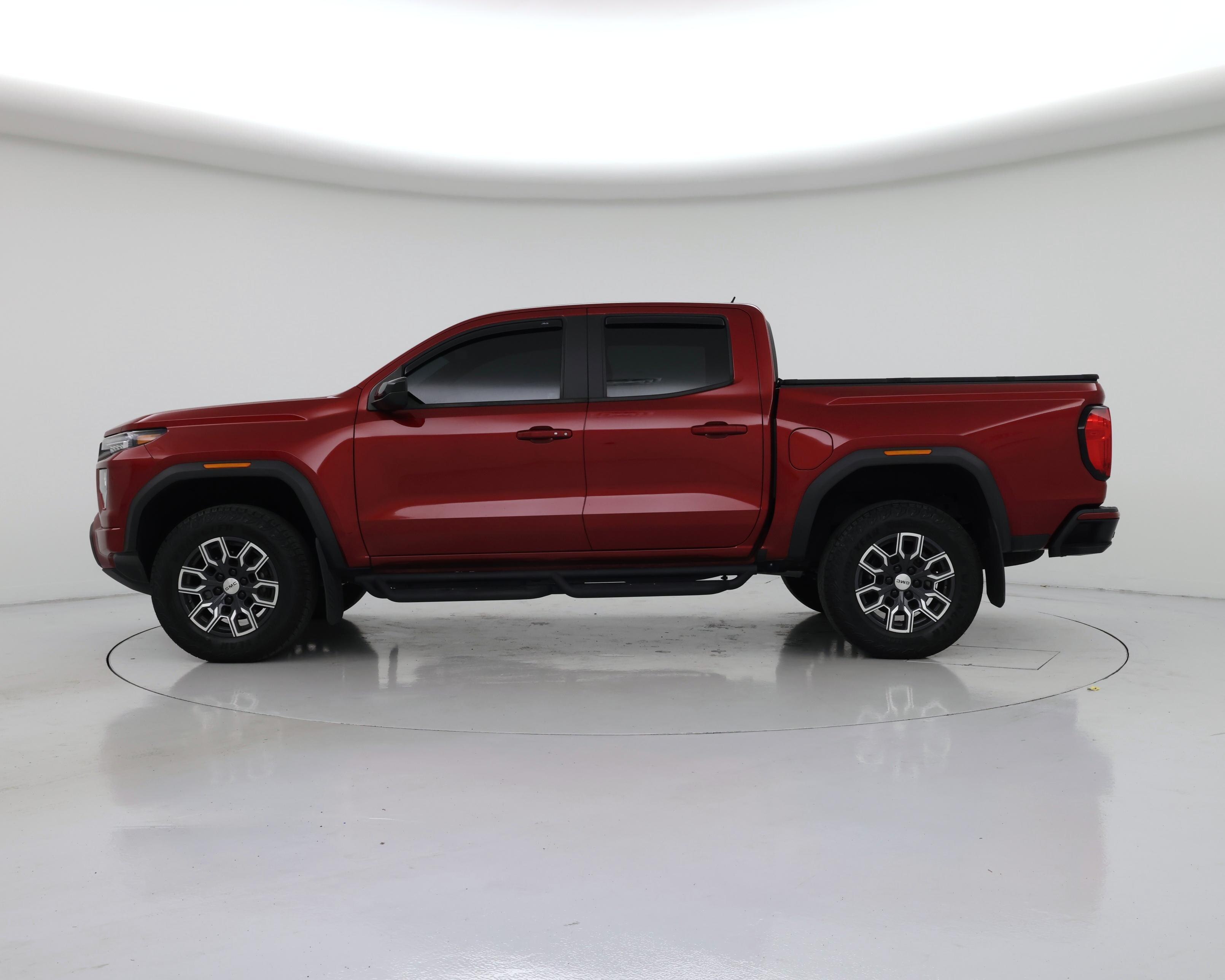Thumbnail: 2023 GMC Canyon - 3