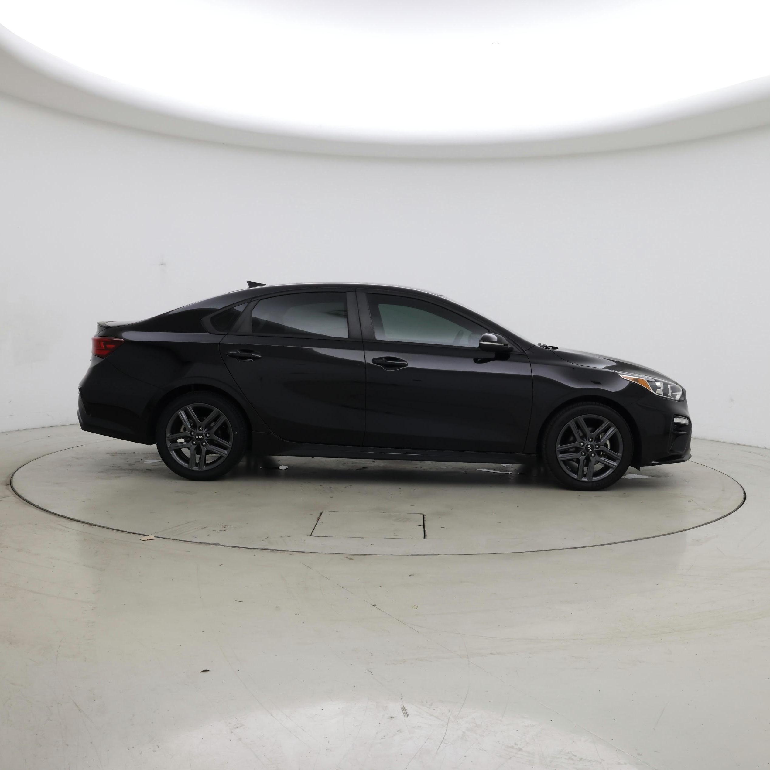 Thumbnail: 2020 Kia Forte - 7
