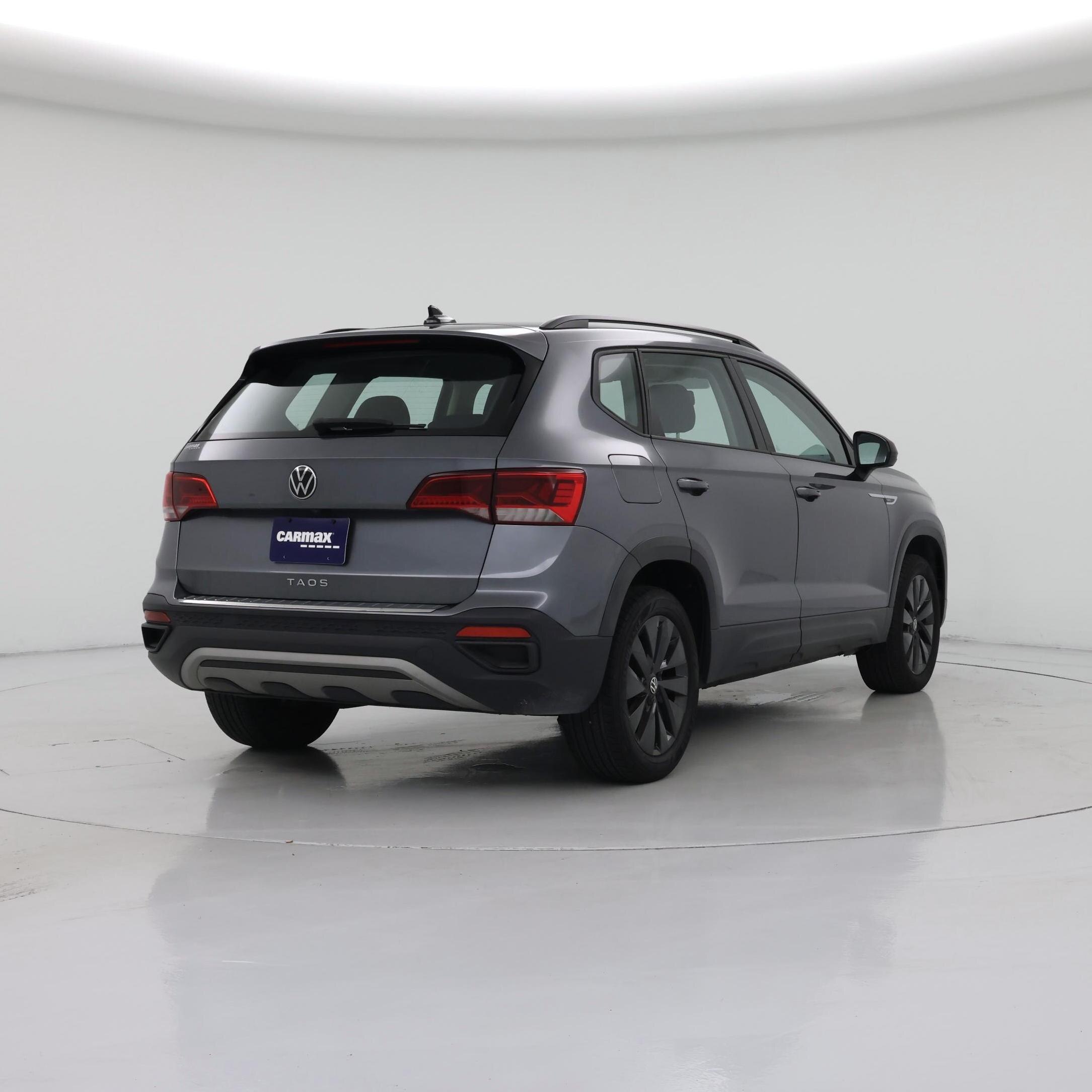 Thumbnail: 2022 Volkswagen Taos - 8