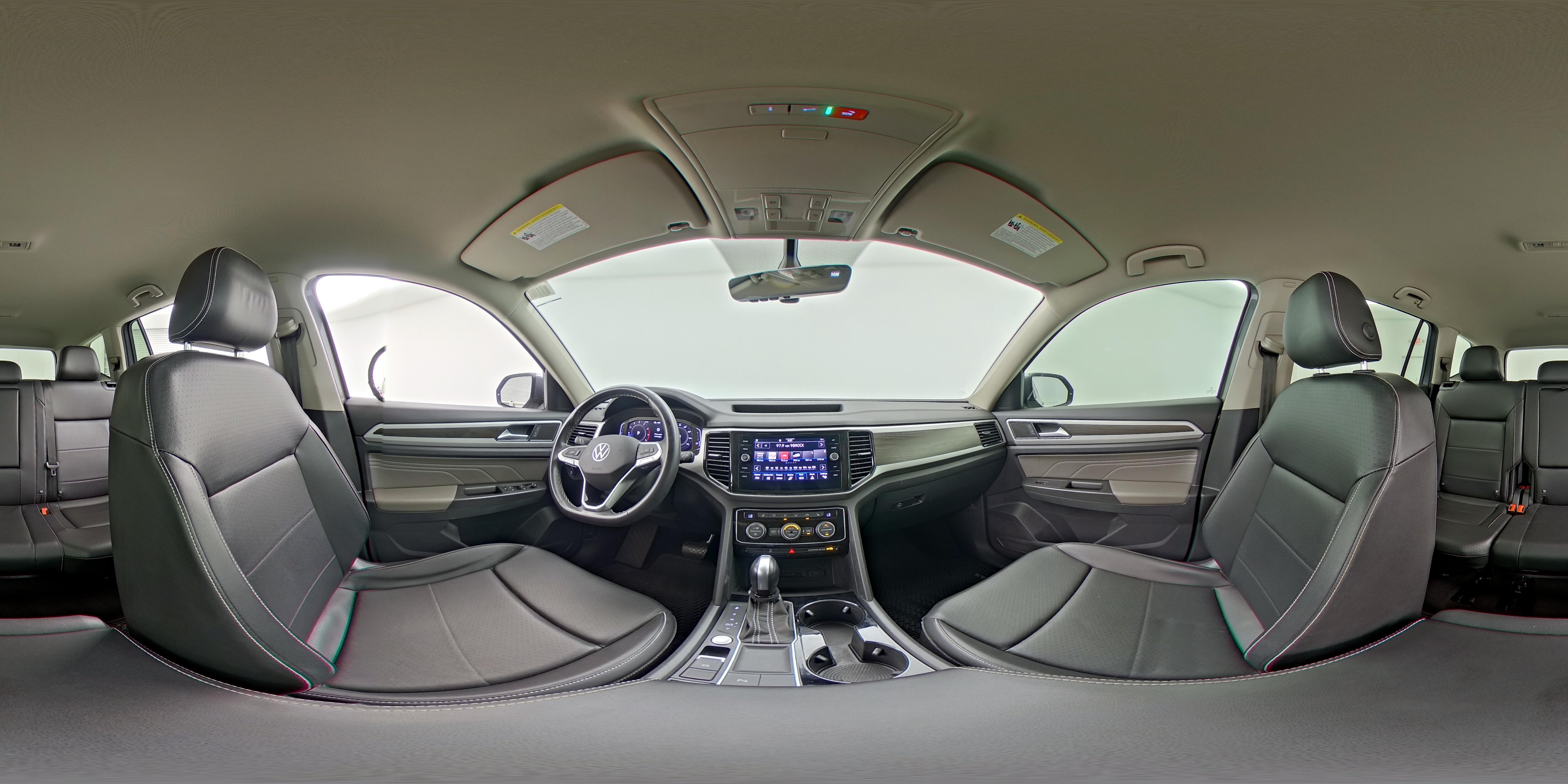 2022 Volkswagen Atlas SE w/Tech - Photo 26
