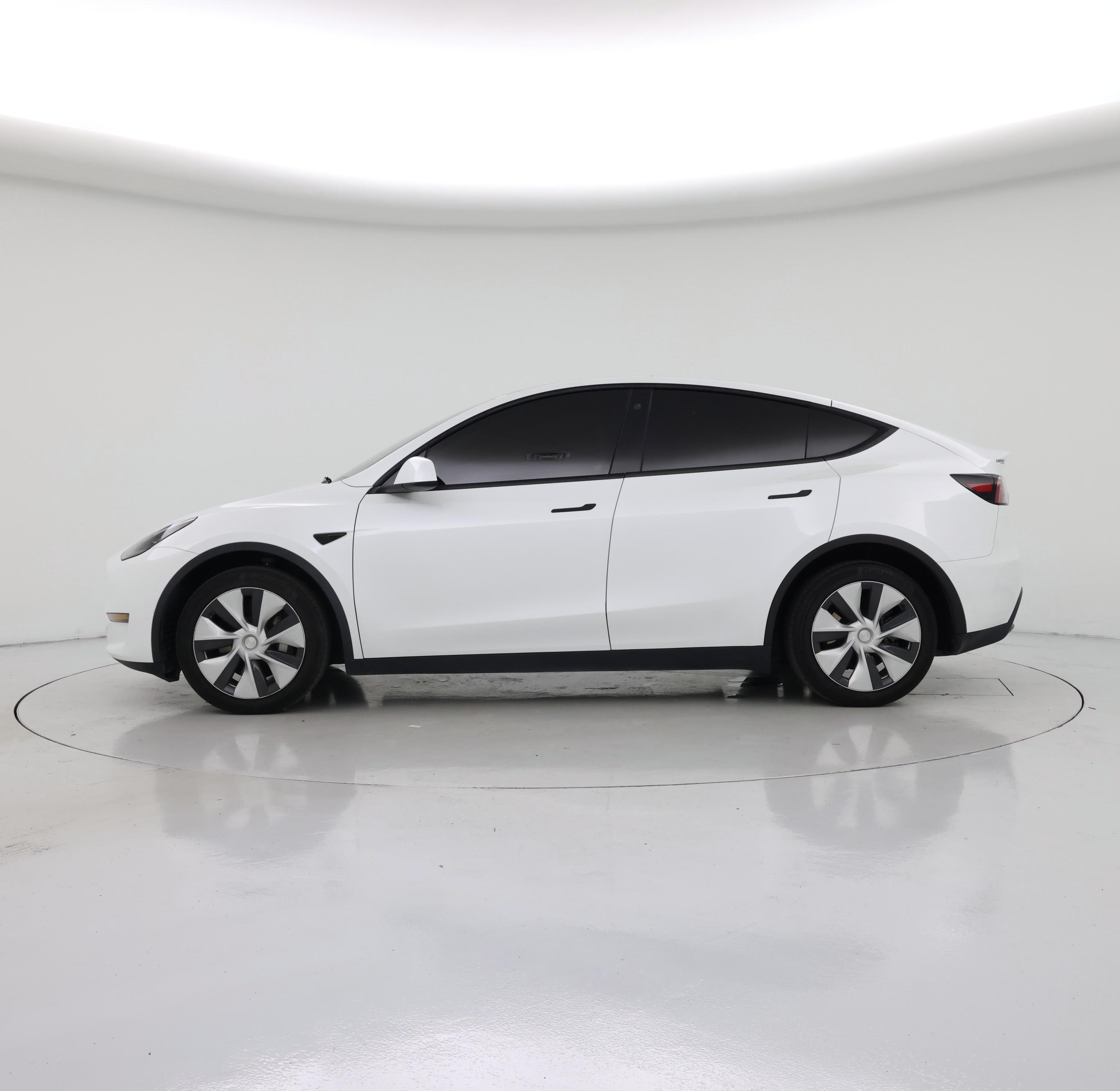 Thumbnail: 2023 Tesla Model Y - 3