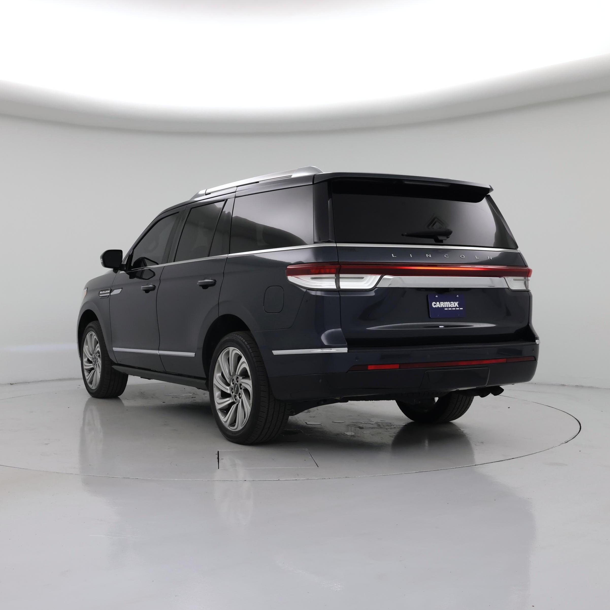 Thumbnail: 2022 Lincoln Navigator - 2