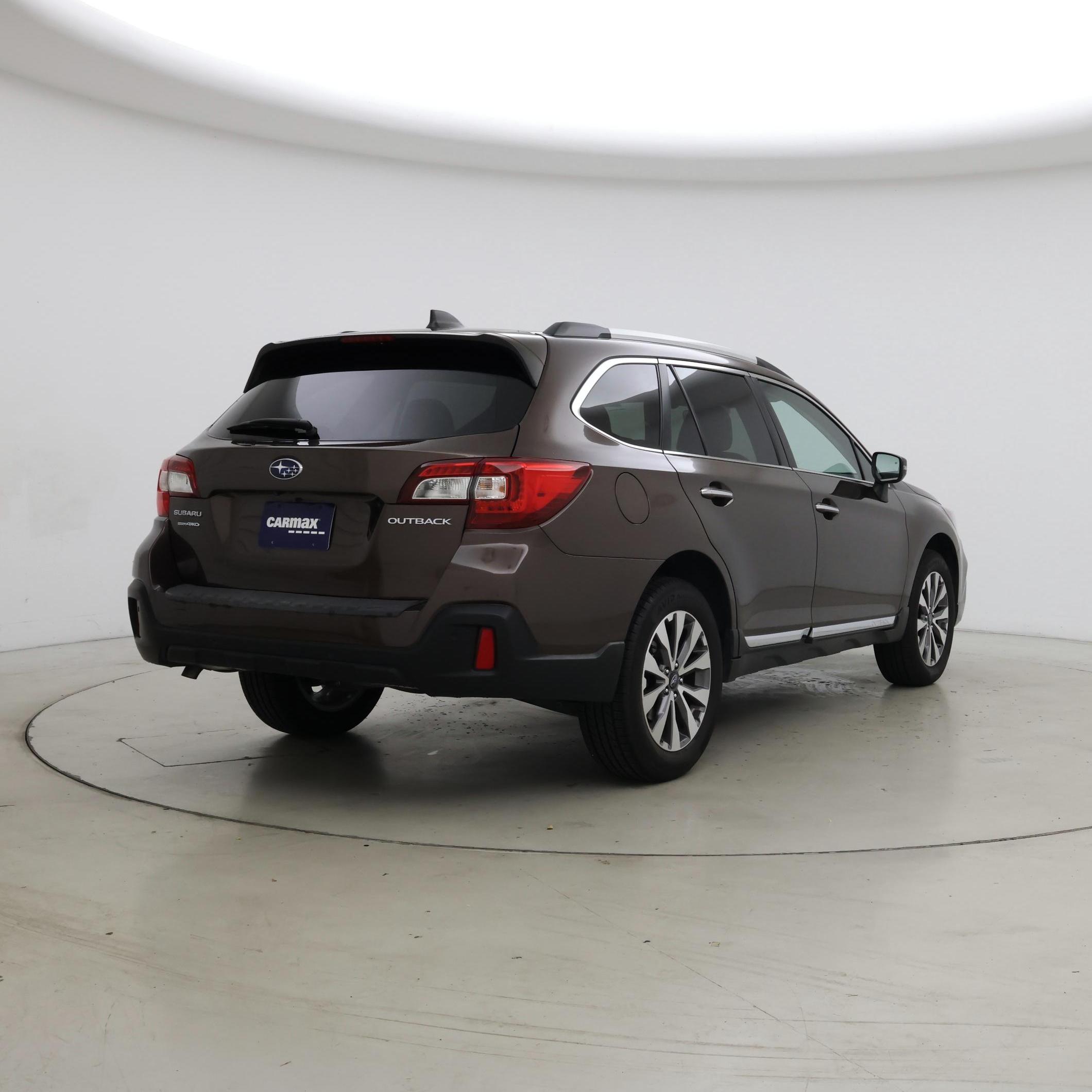 Thumbnail: 2019 Subaru Outback - 8