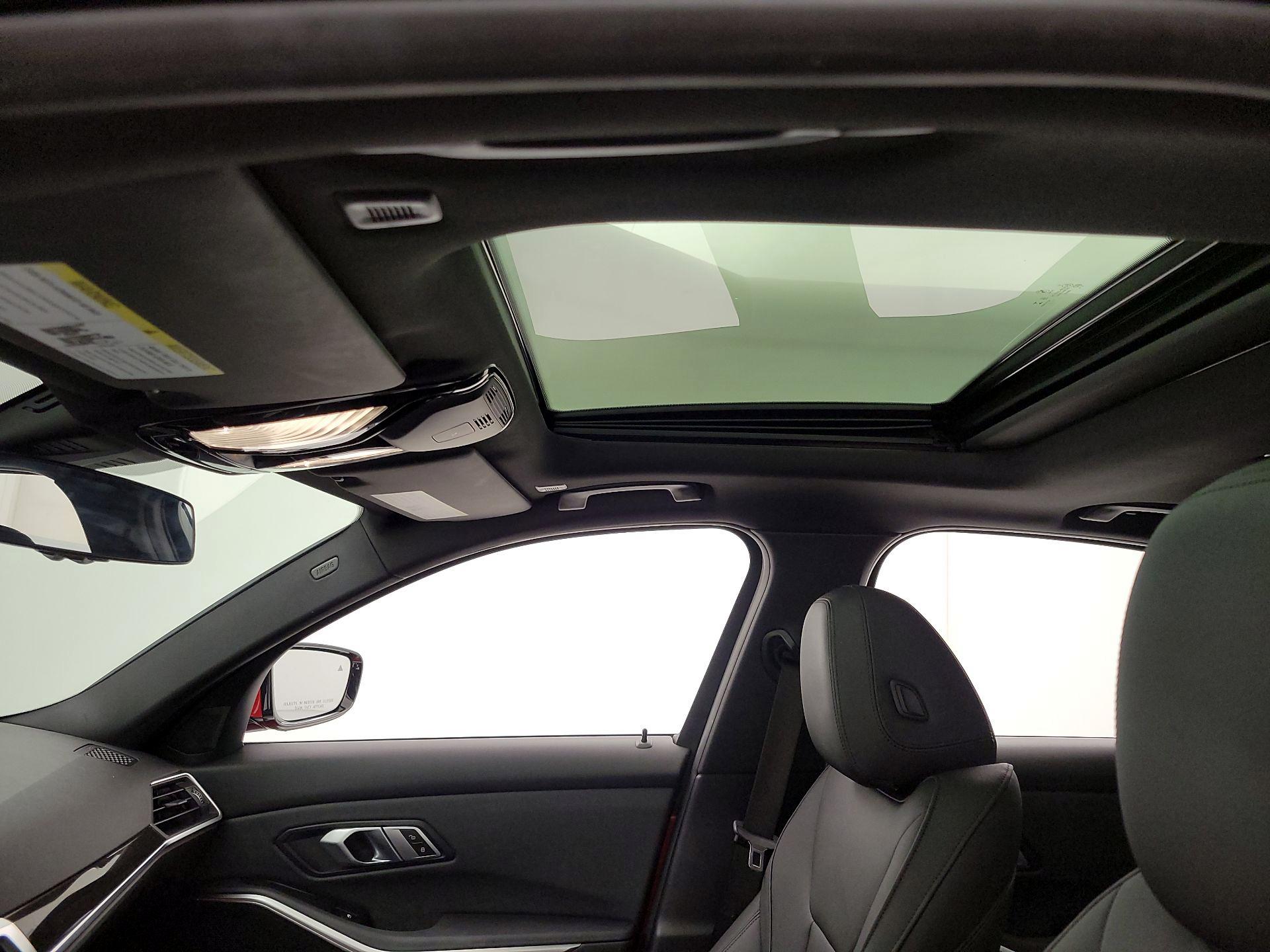 Thumbnail: 2021 BMW 3 Series - 20