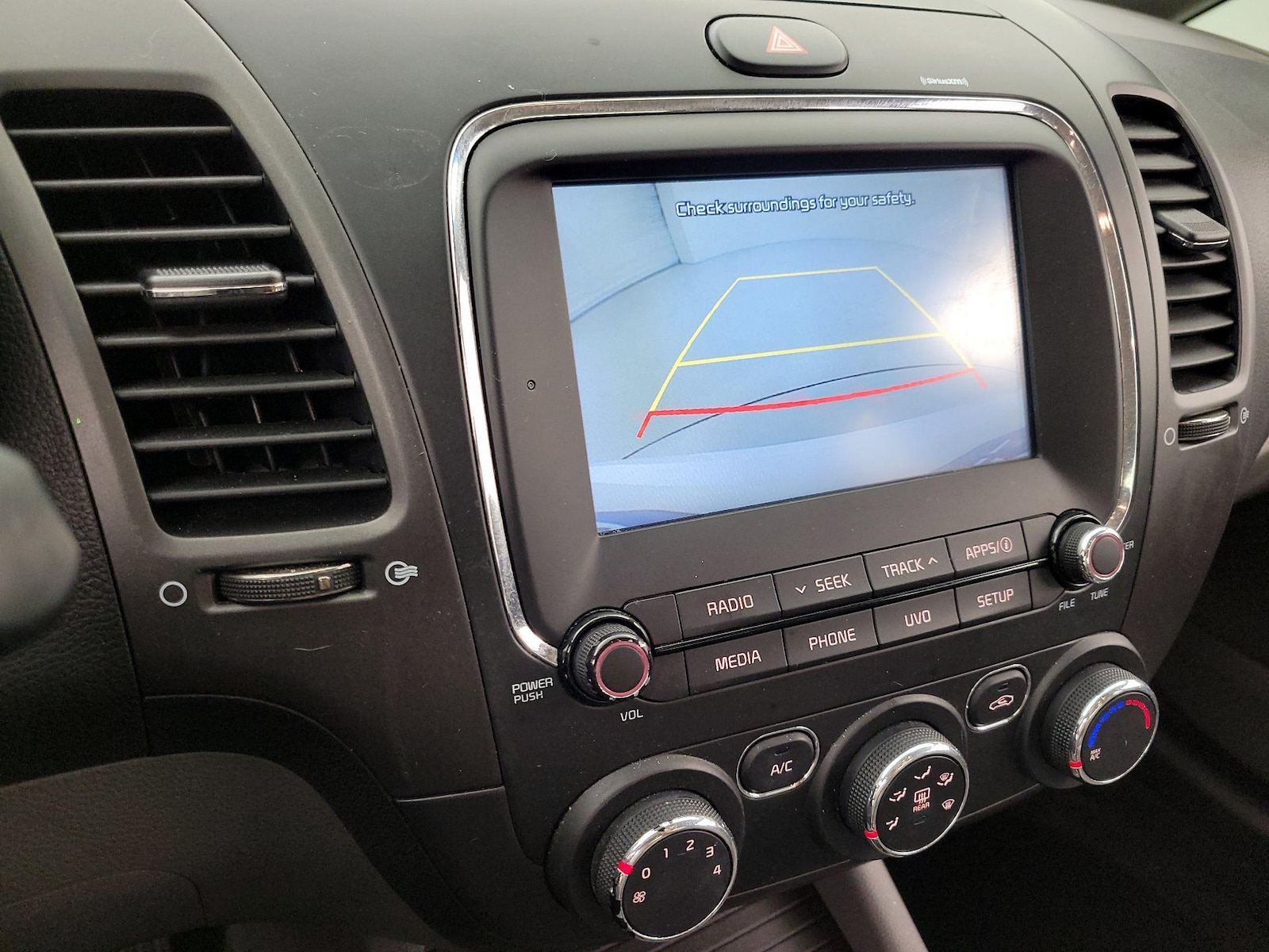 2018 Kia FORTE LX - Photo 15