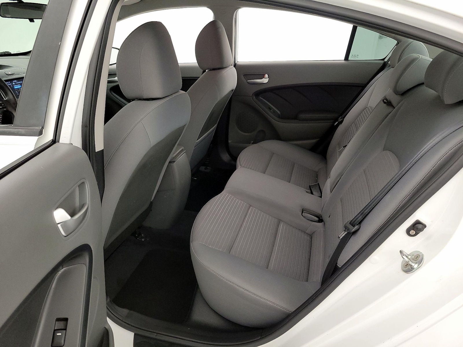 2018 Kia FORTE LX - Photo 20