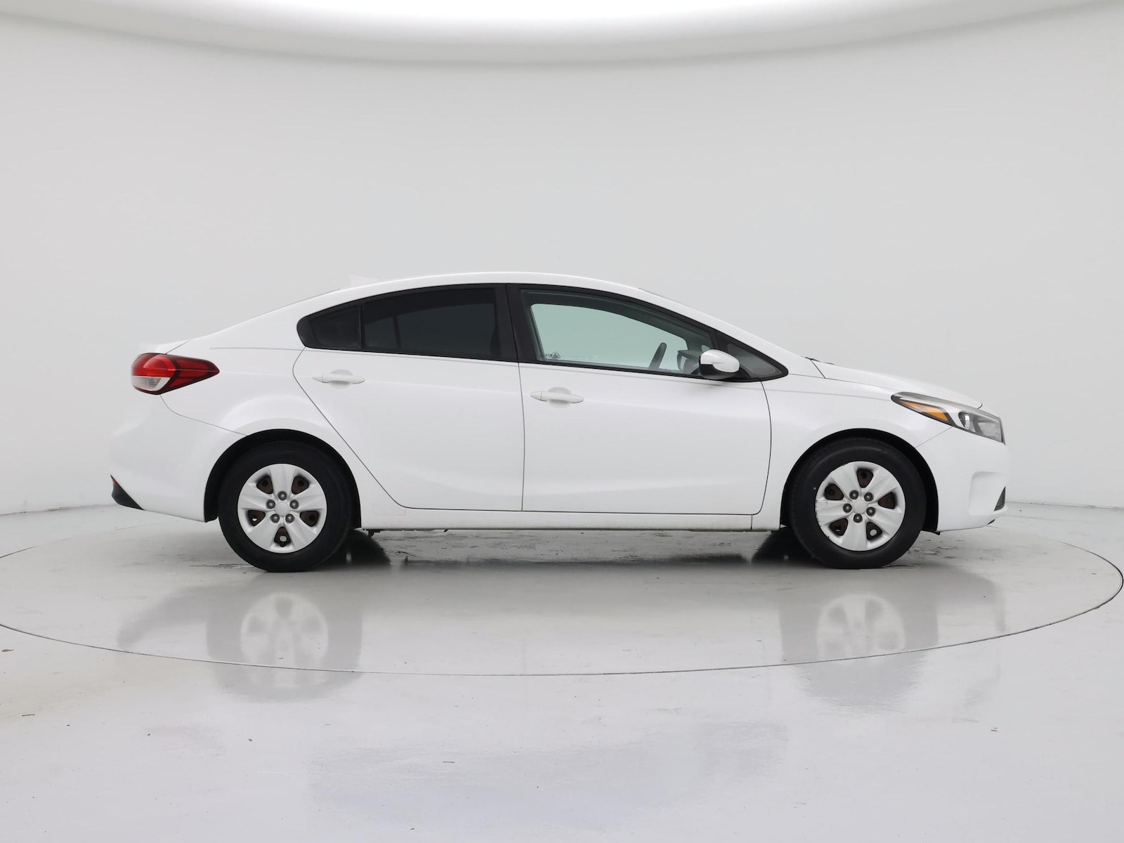2018 Kia FORTE LX - Photo 8