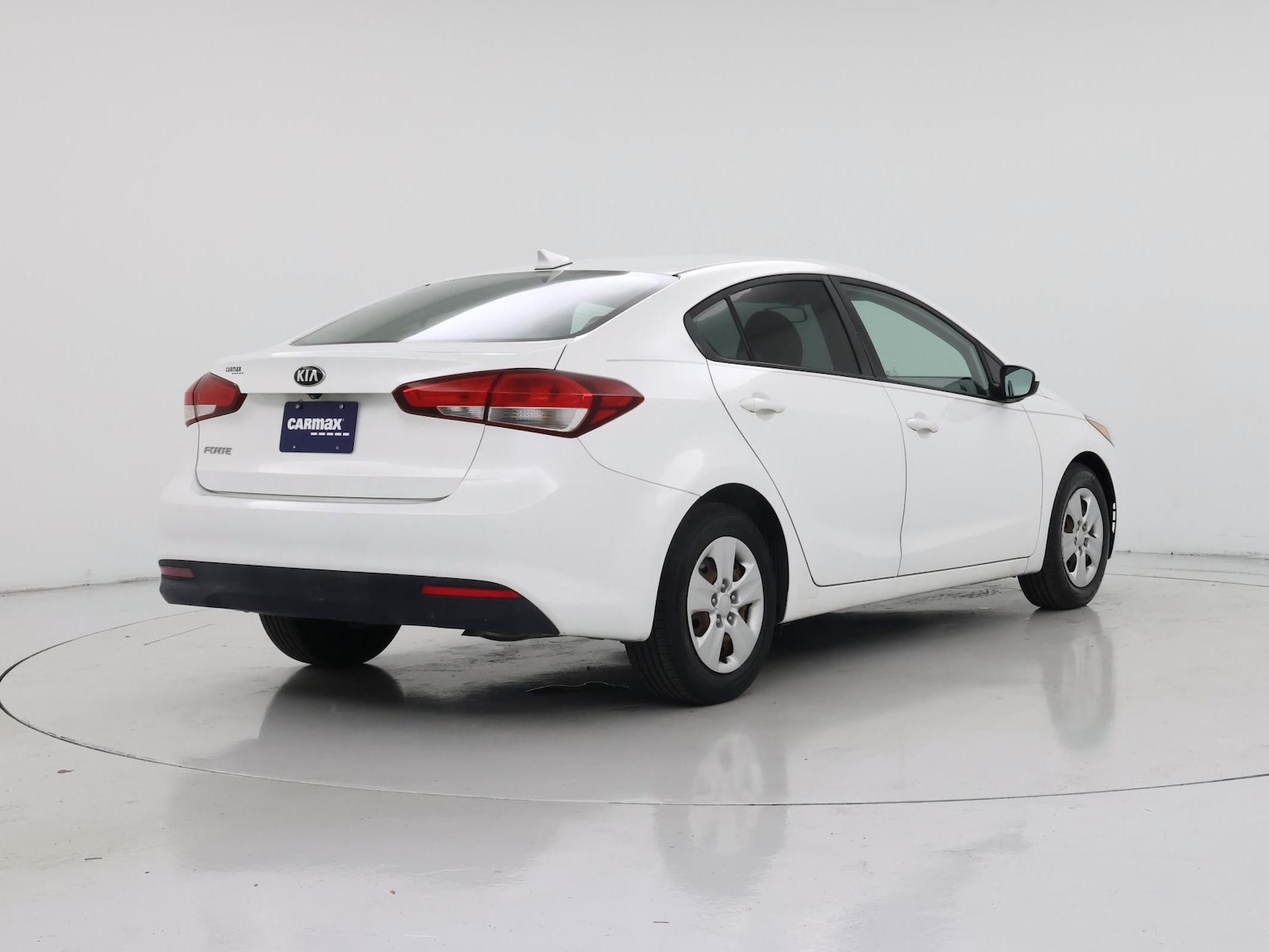 2018 Kia FORTE LX - Photo 9