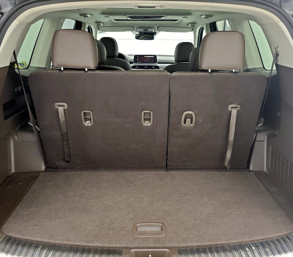 Trunk/Cargo (Seats Up)