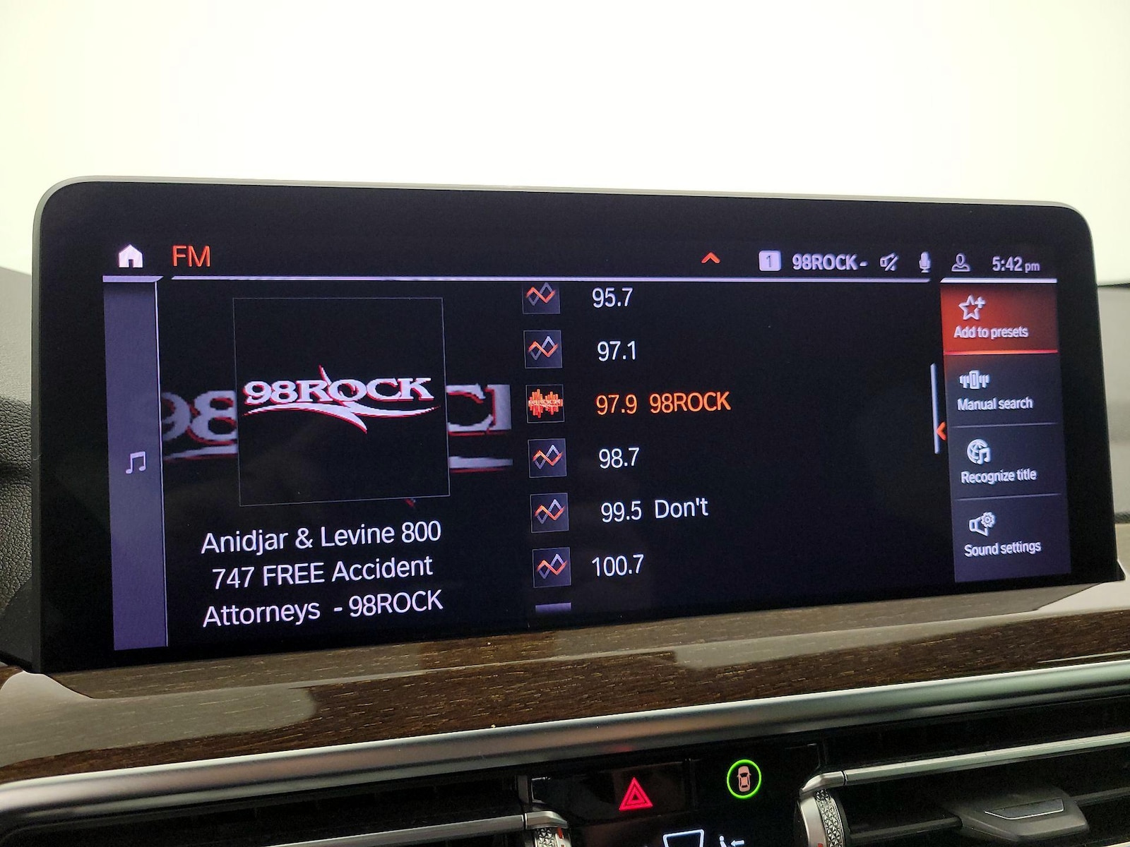 2024 BMW X4 30i - Photo 17