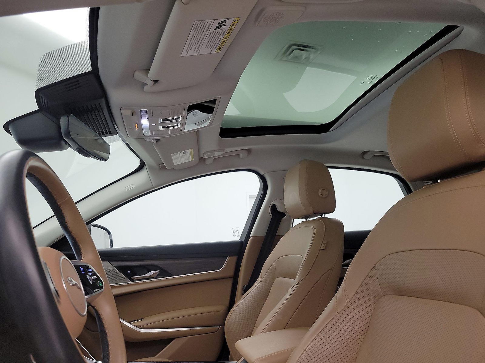 2023 Jaguar XF SE - Photo 21