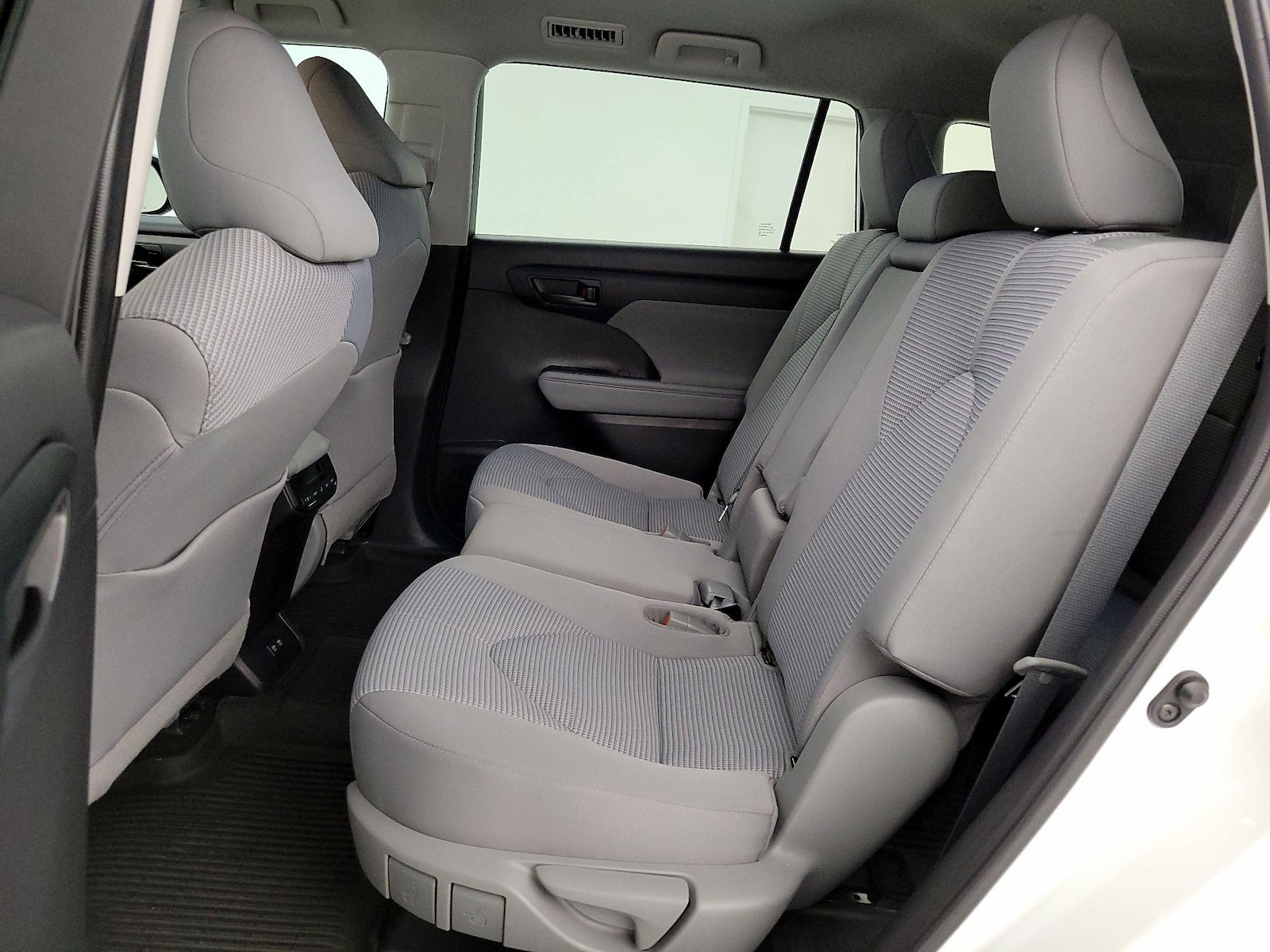 Rear Air Conditioning