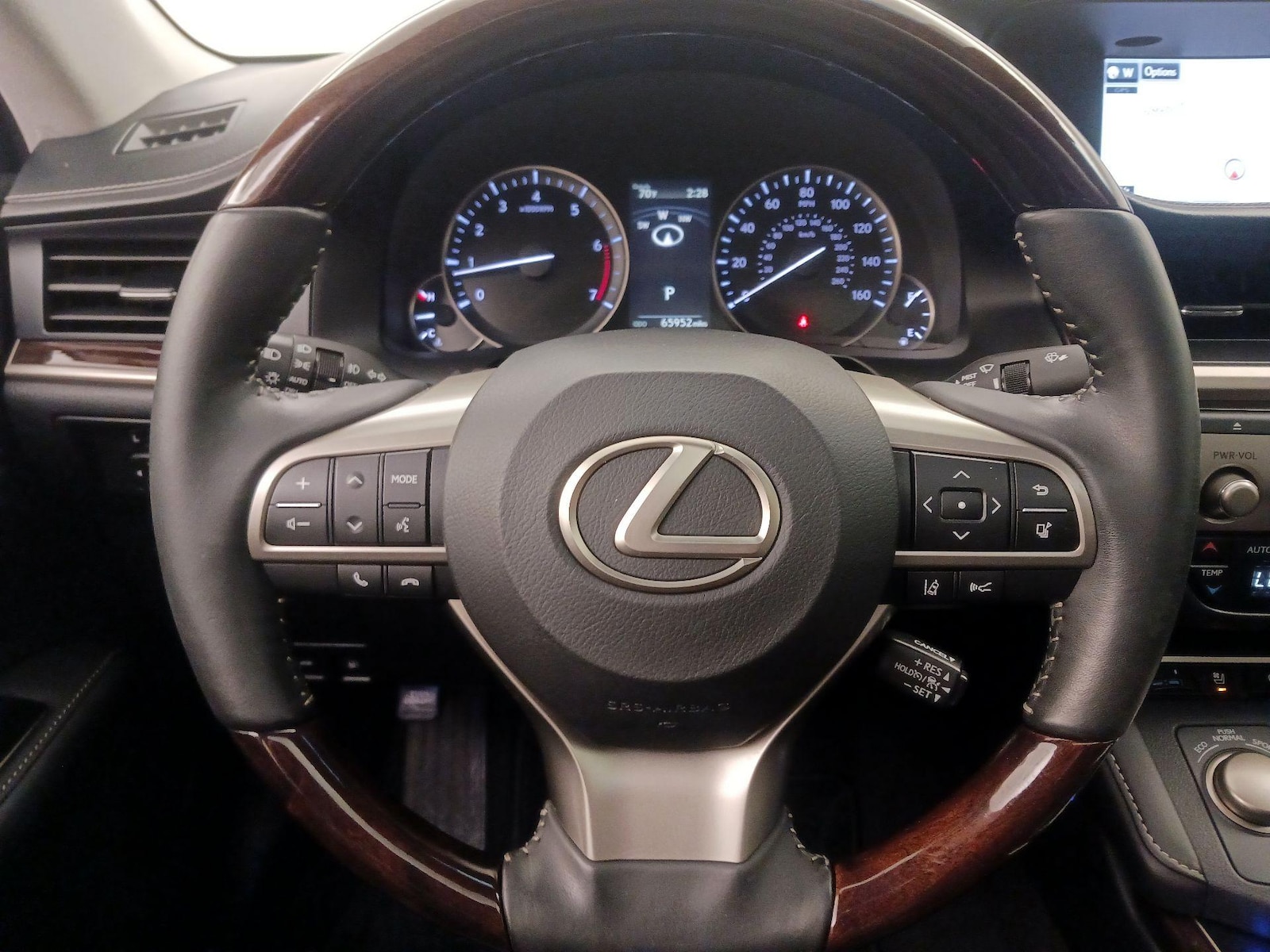 2016 Lexus ES 350 - Photo 11