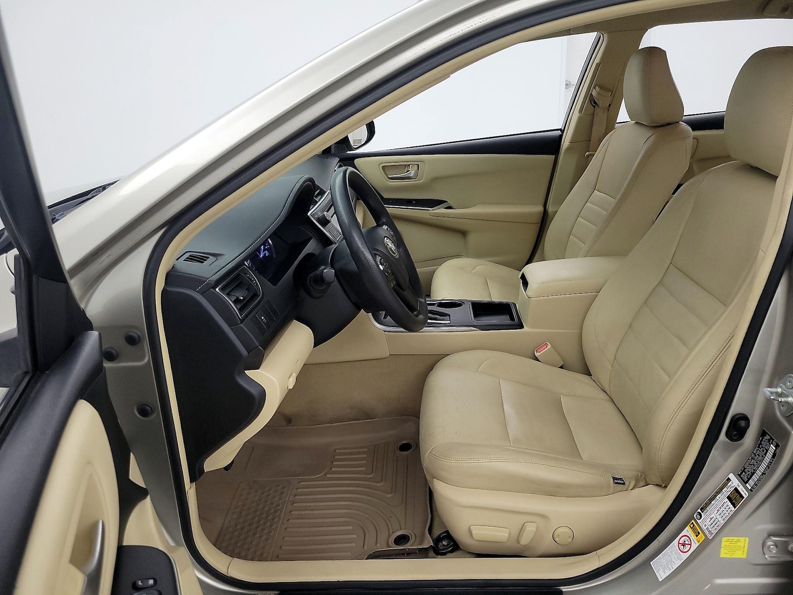 Power Seat(s) & Leather Seats