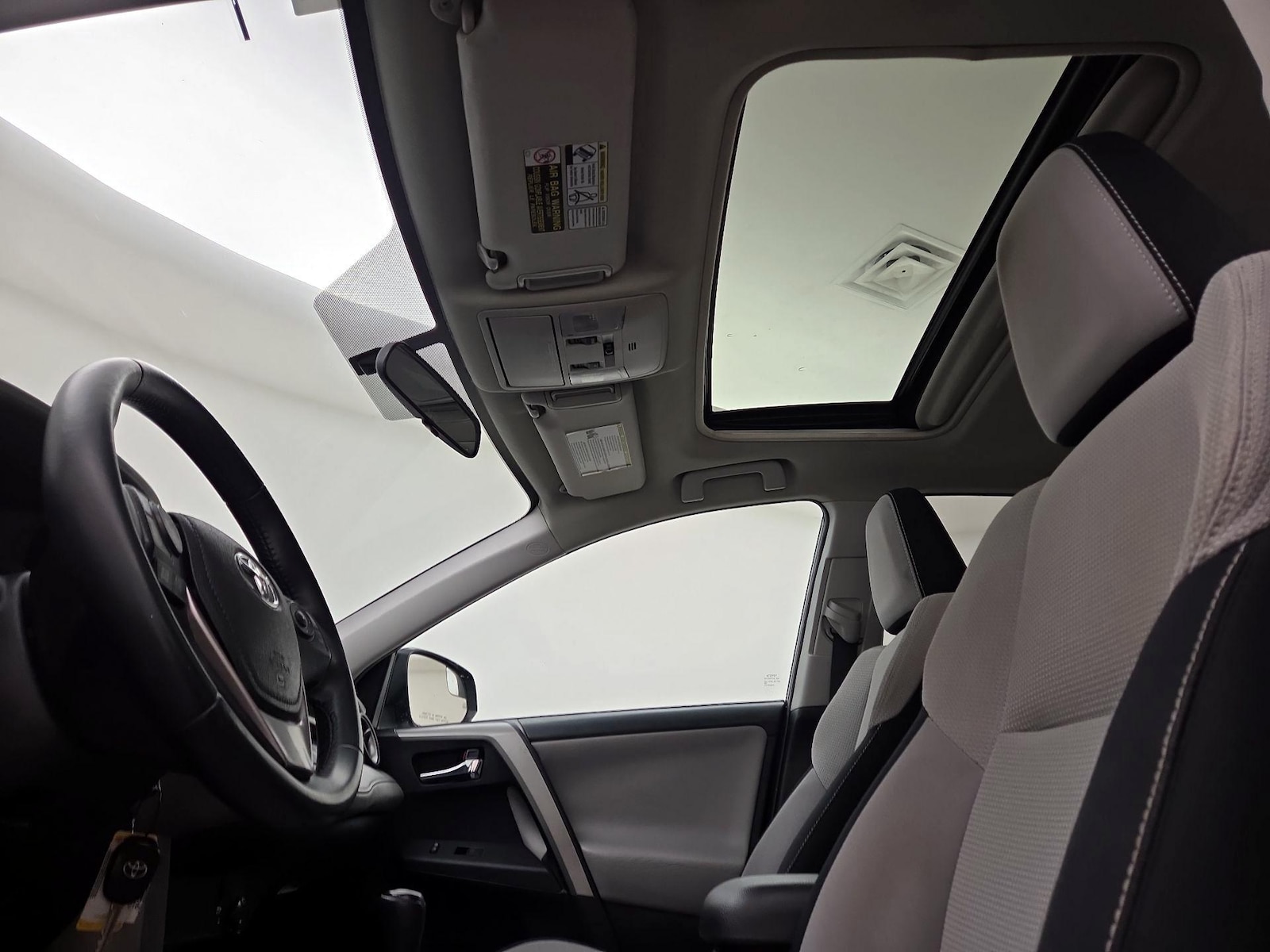 Sunroof(s) & Overhead Airbags