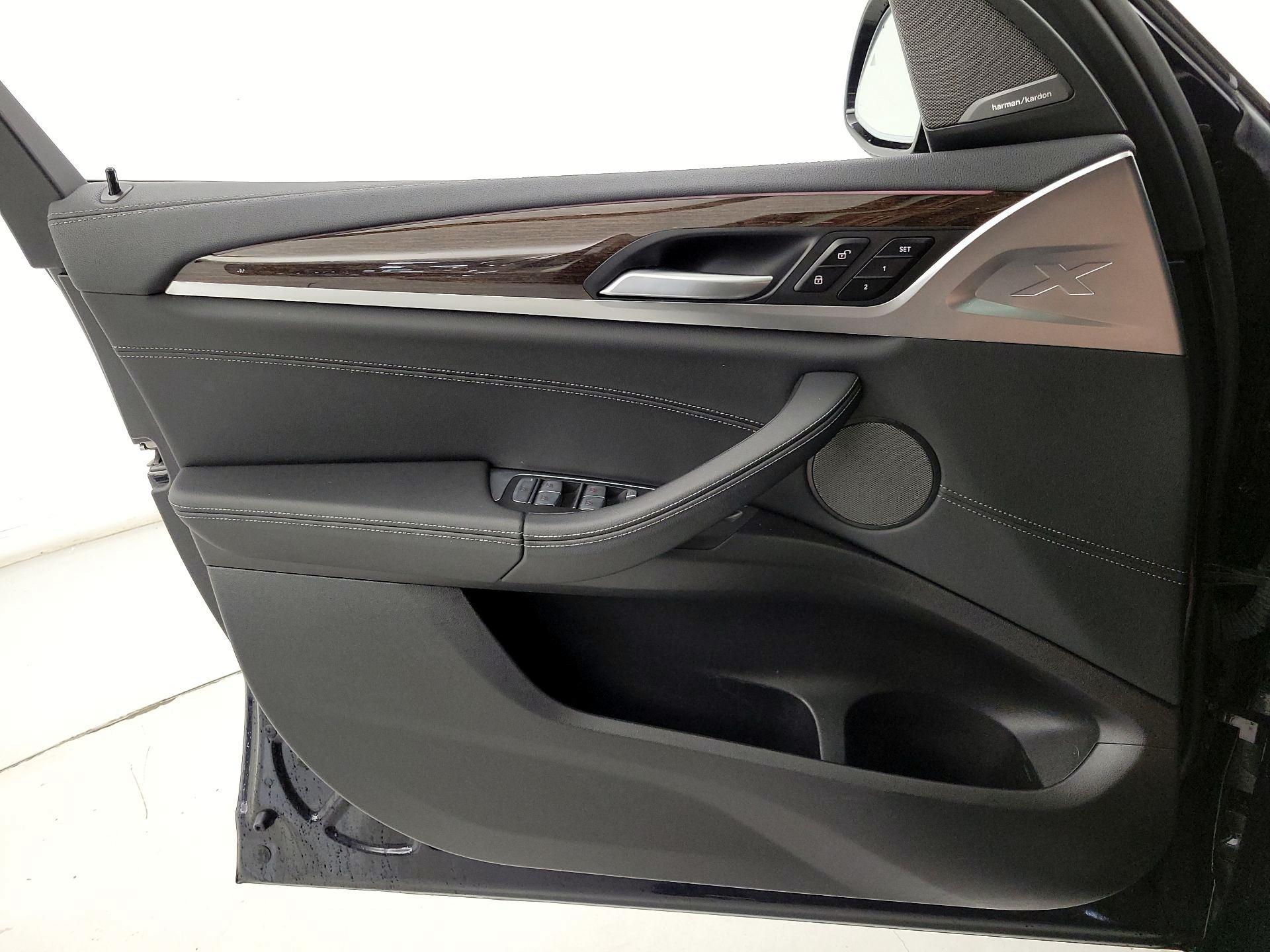 Thumbnail: 2022 BMW X3 - 12