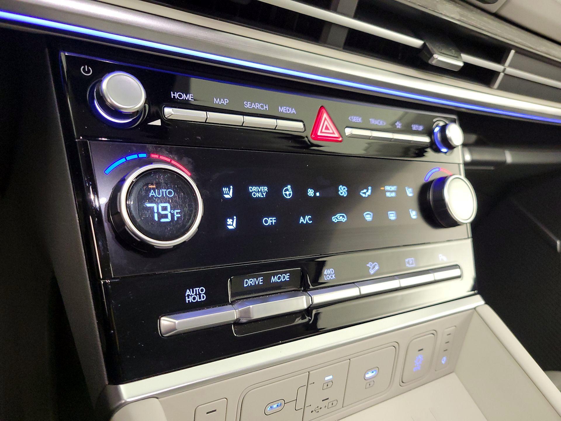 Thumbnail: 2025 Hyundai Santa Fe - 17