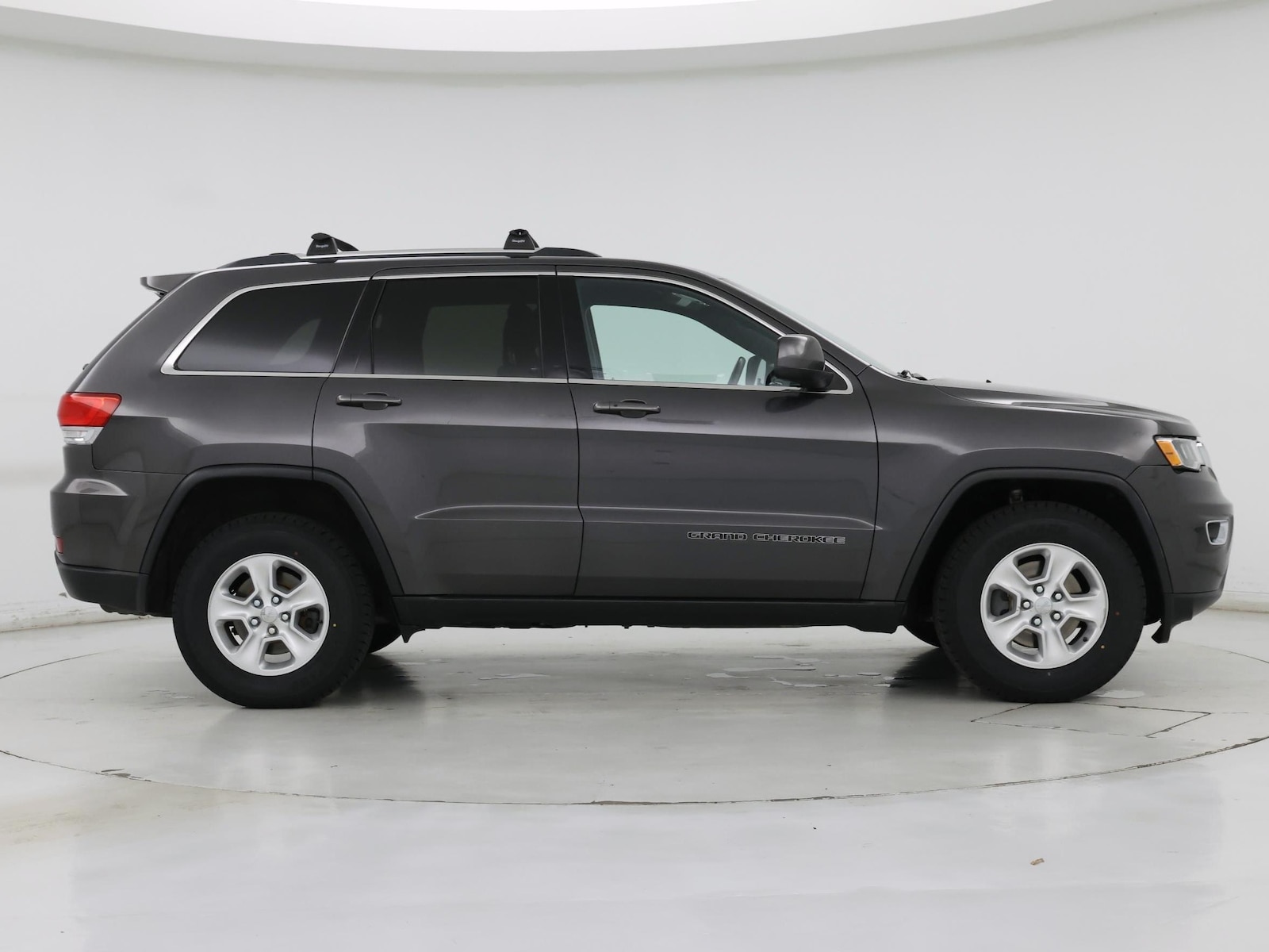 2017 Jeep Grand Cherokee Laredo E - Photo 8