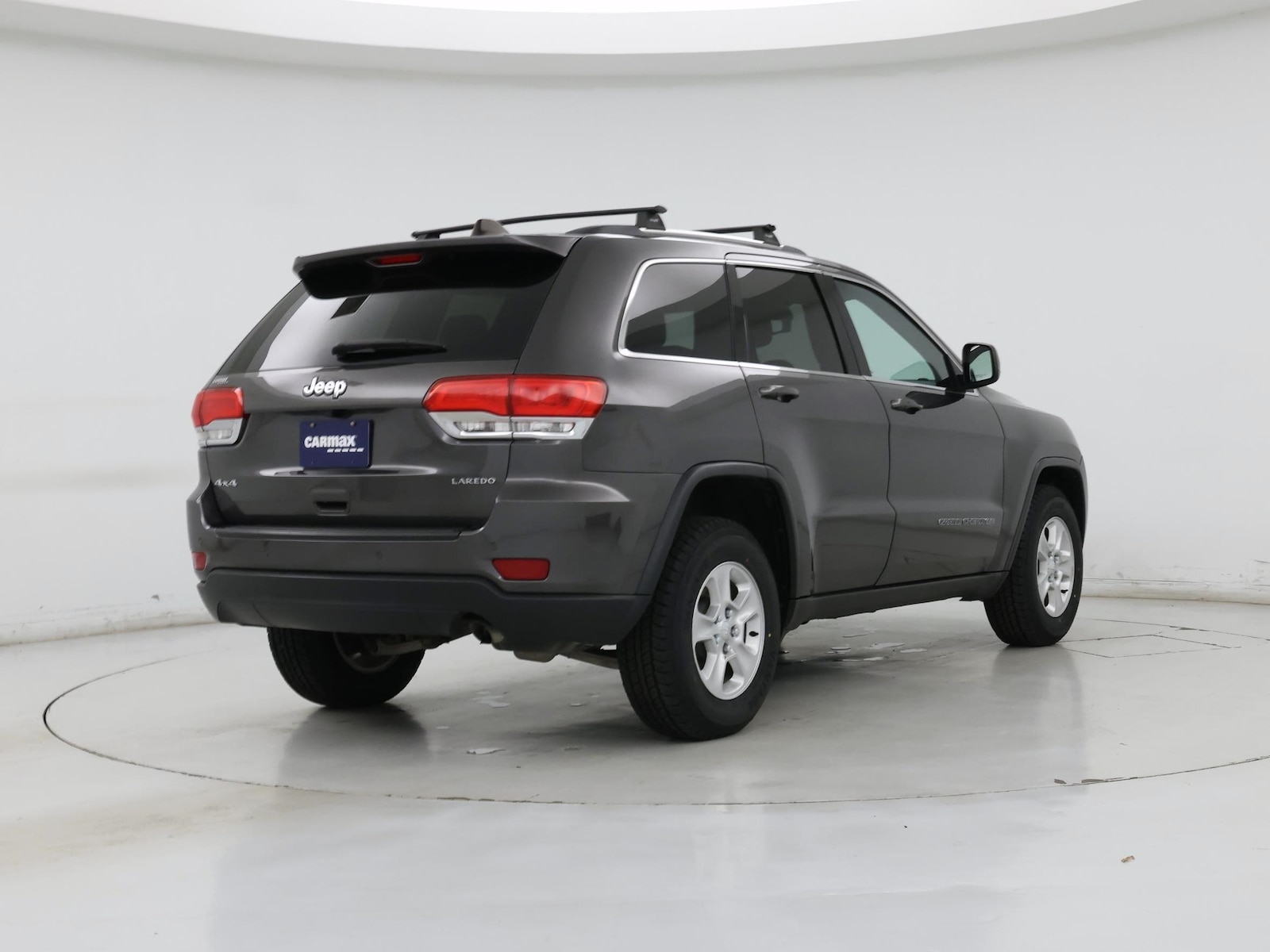 2017 Jeep Grand Cherokee Laredo E - Photo 9