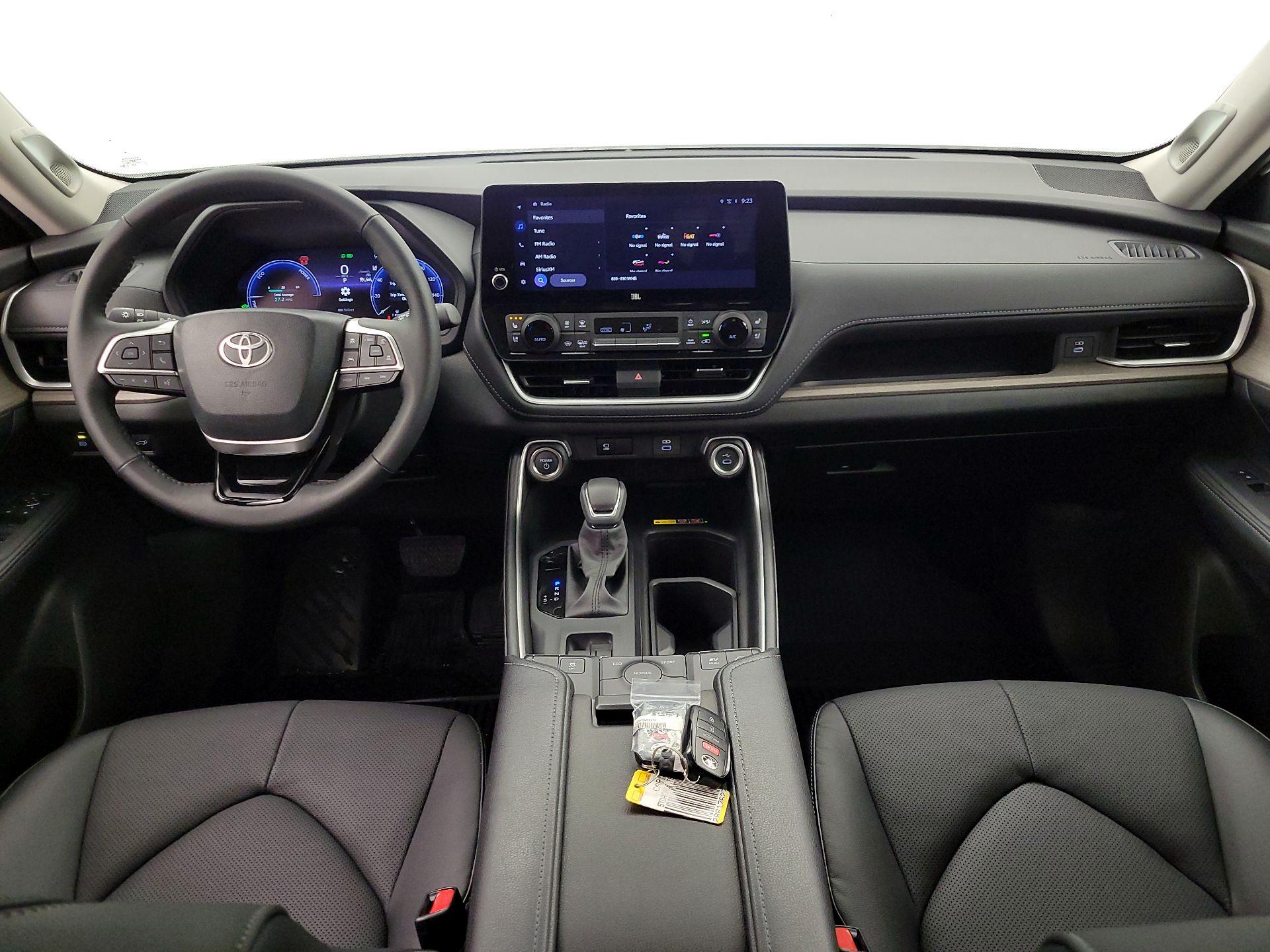 Thumbnail: 2026 Toyota Highlander - 9