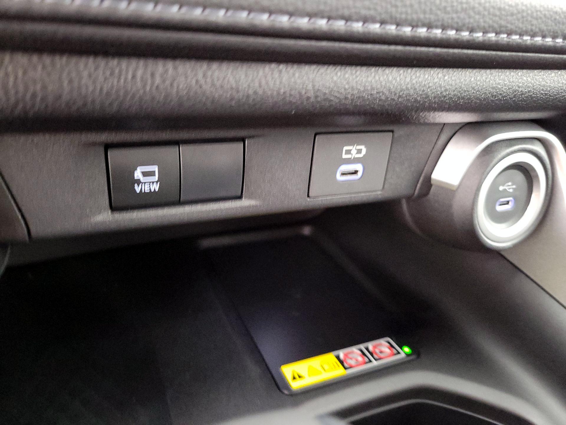 Thumbnail: 2026 Toyota Highlander - 18