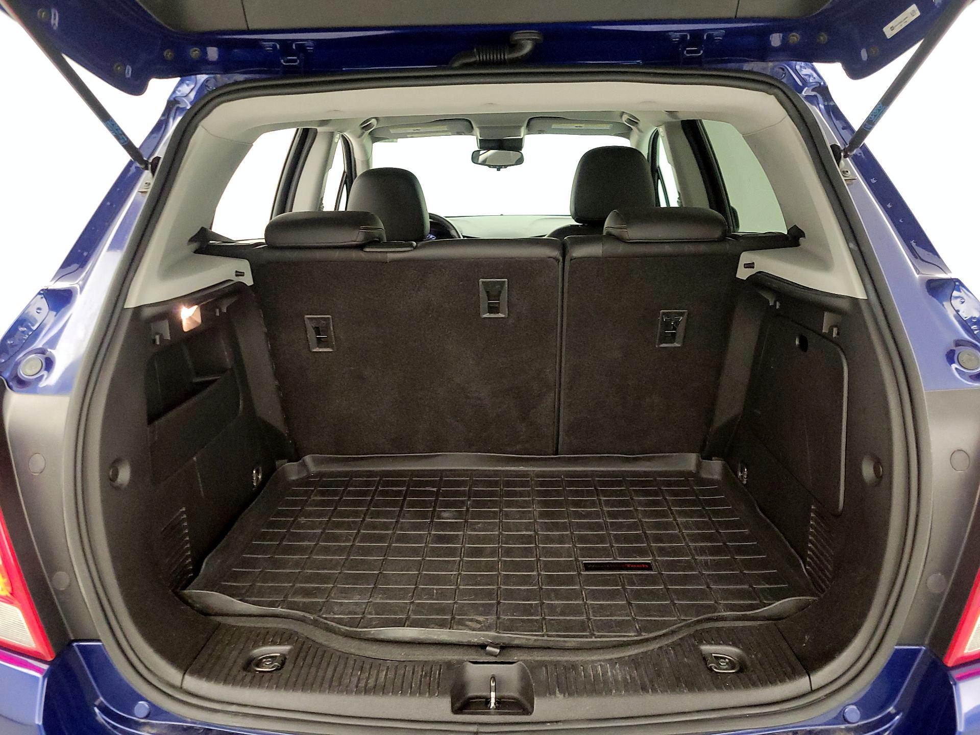 Thumbnail: 2017 Chevrolet Trax - 20