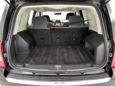 Trunk/Cargo (Seats Up)