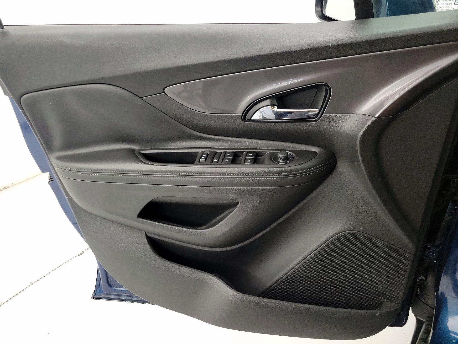 Thumbnail: 2020 Buick Encore - 12