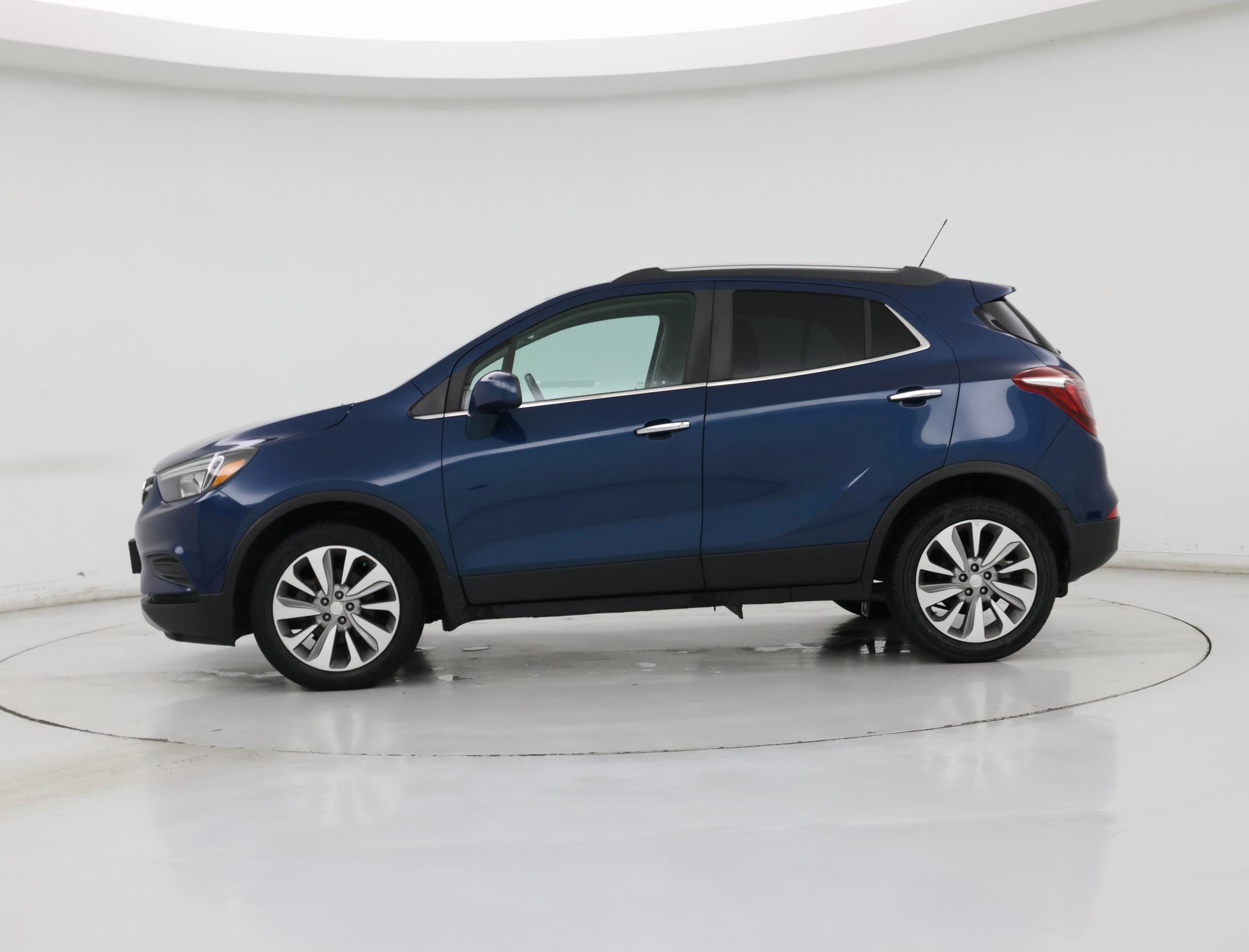 Thumbnail: 2020 Buick Encore - 3