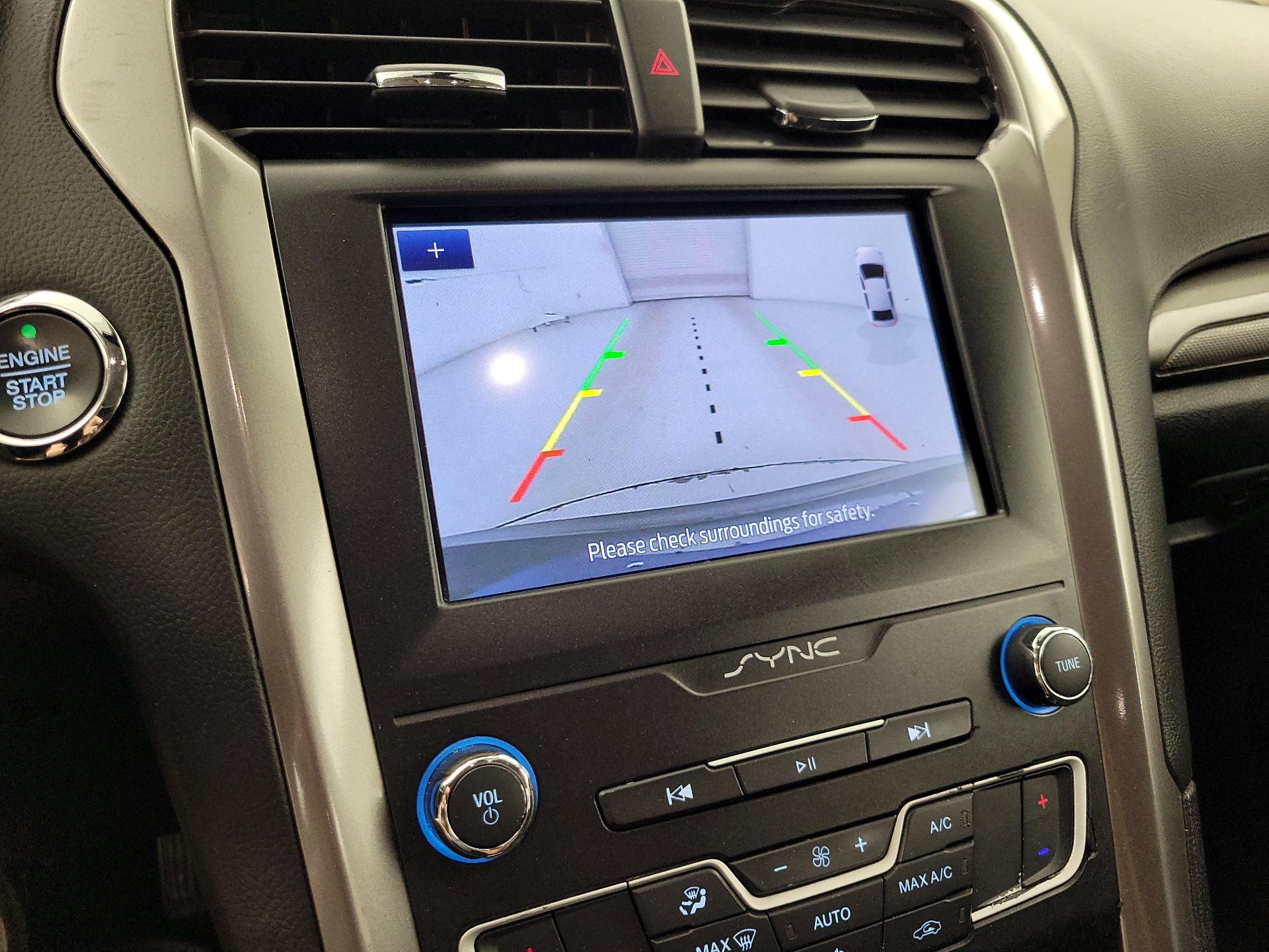 Thumbnail: 2019 Ford Fusion - 14
