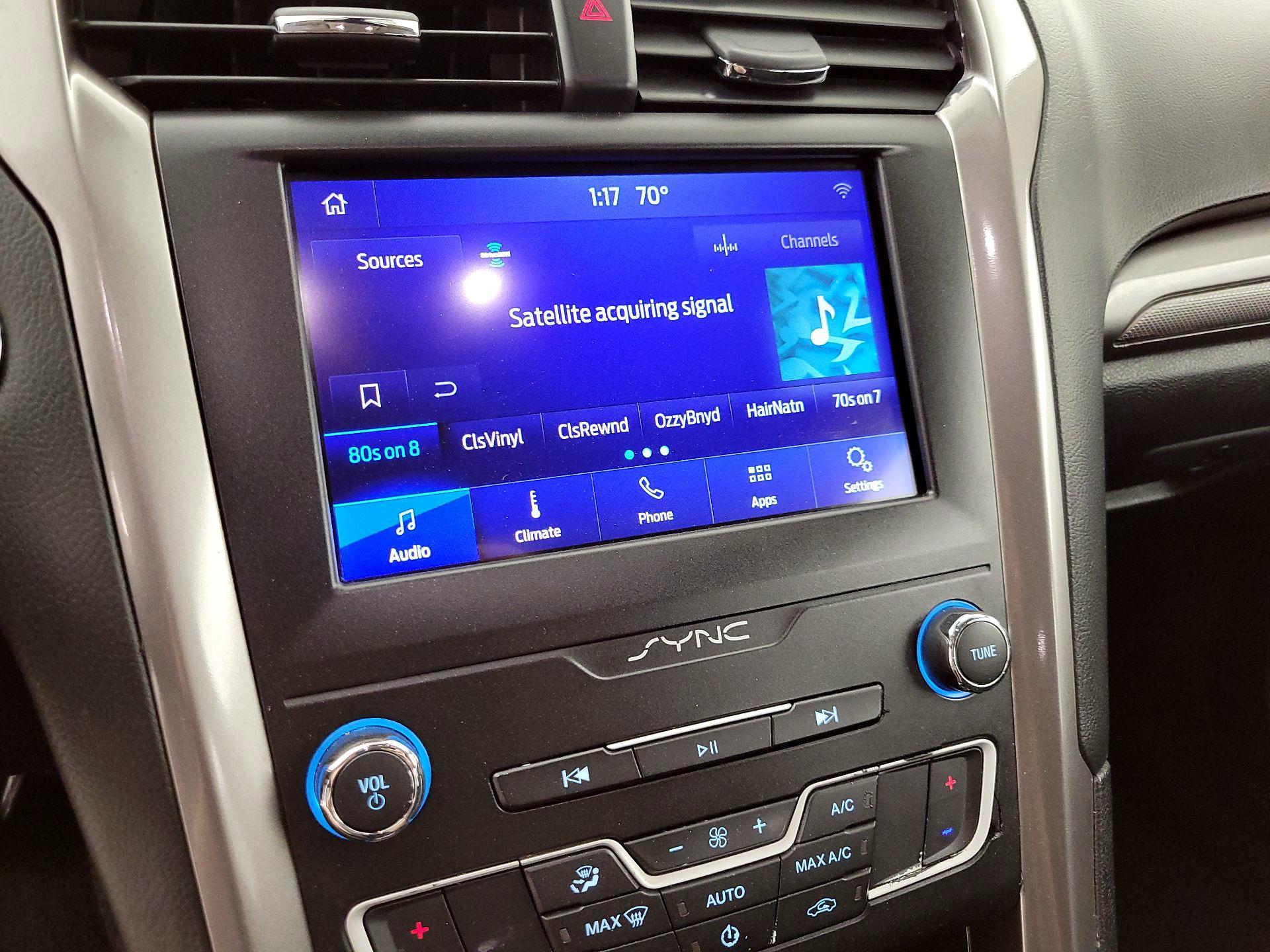Thumbnail: 2019 Ford Fusion - 15