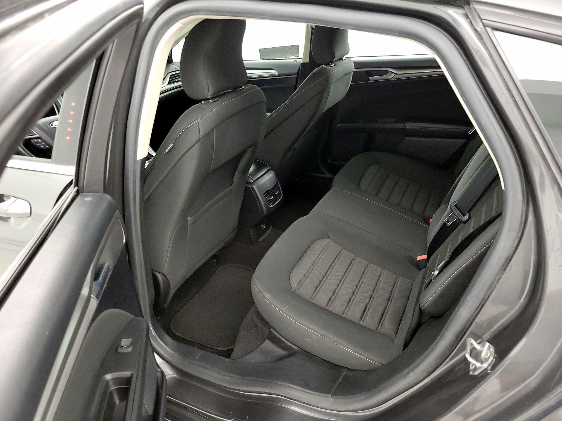 Thumbnail: 2019 Ford Fusion - 19