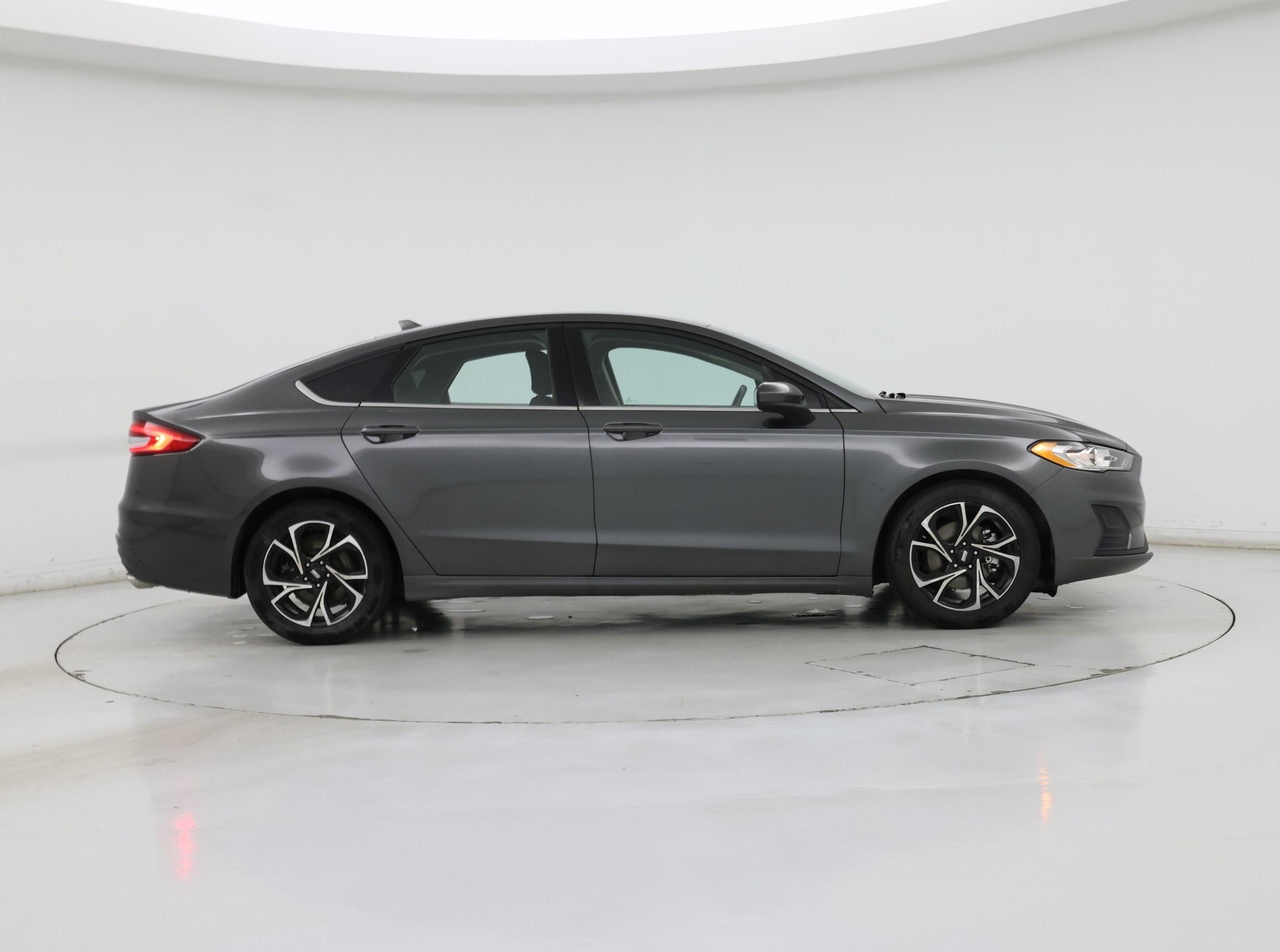 Thumbnail: 2019 Ford Fusion - 7