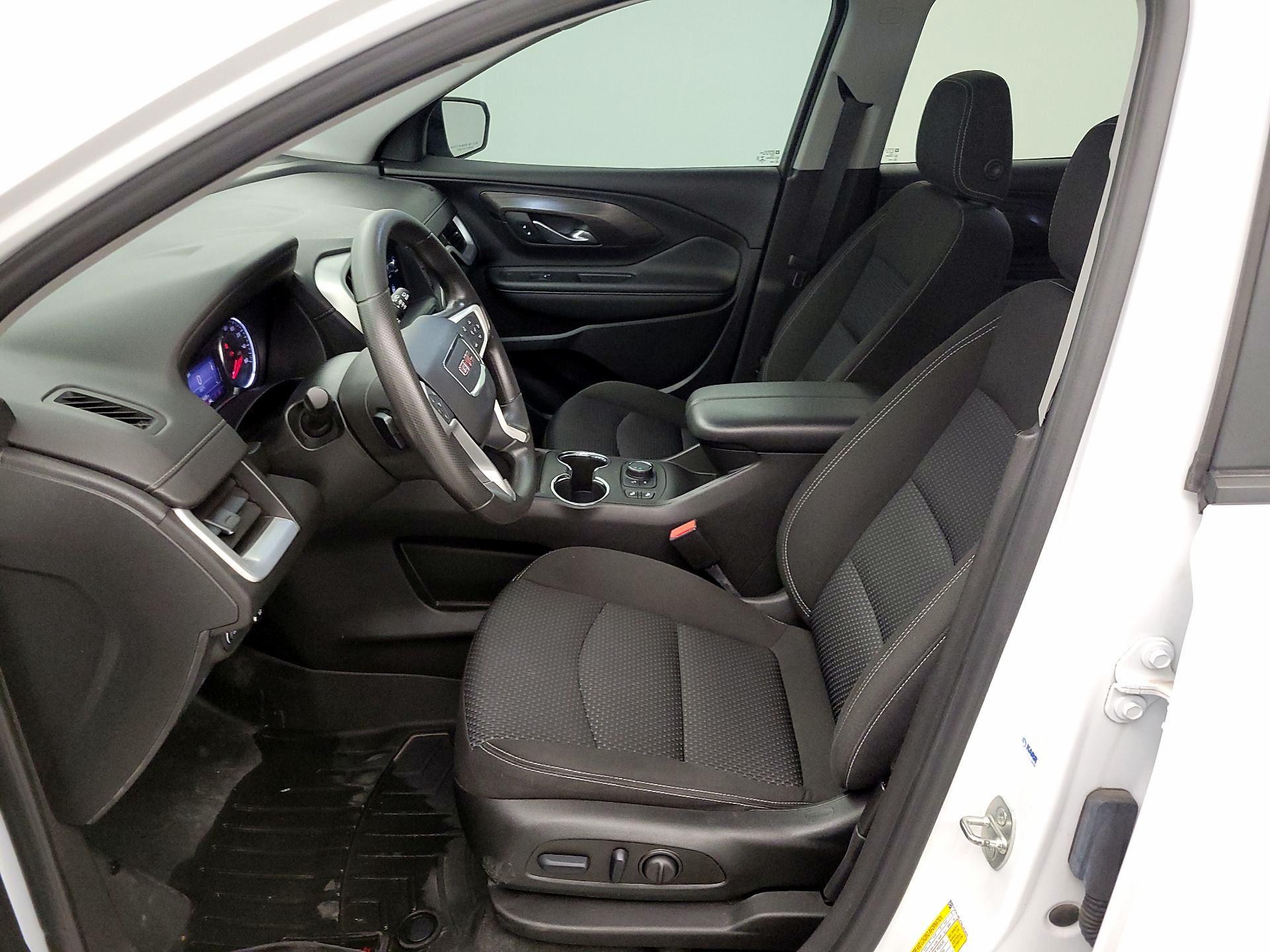 Thumbnail: 2022 GMC Terrain - 11