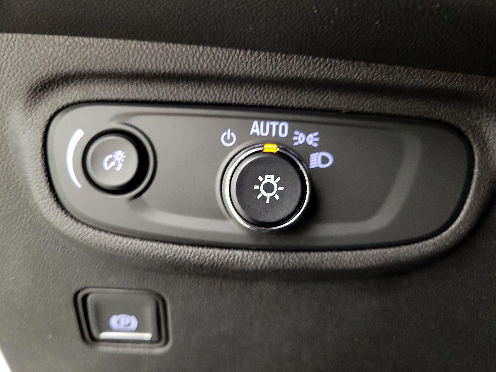 Thumbnail: 2022 GMC Terrain - 13