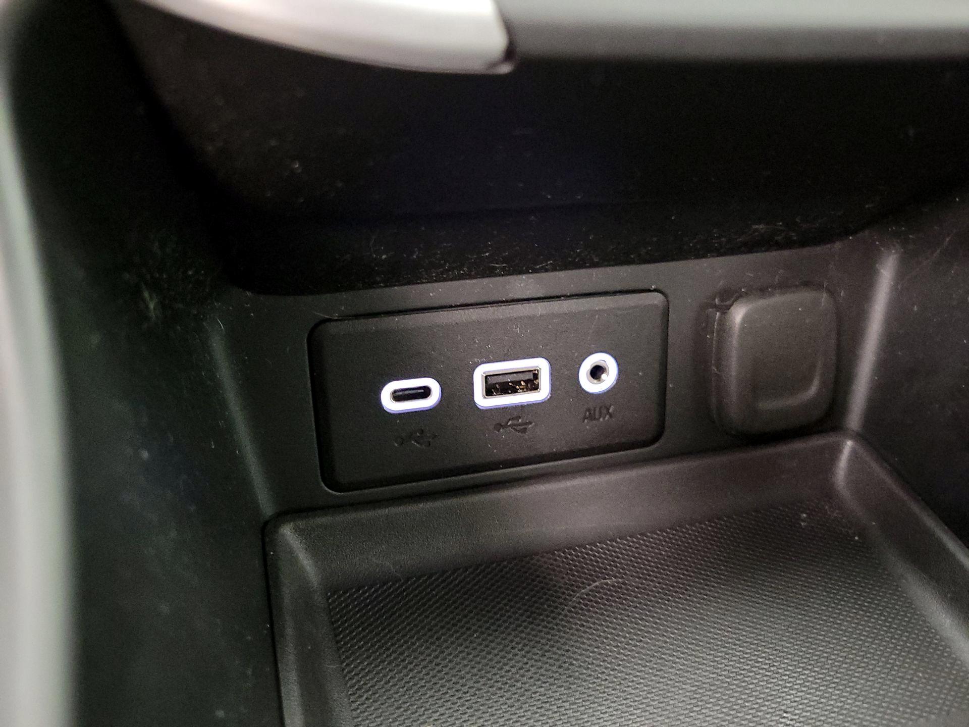 Thumbnail: 2022 GMC Terrain - 18