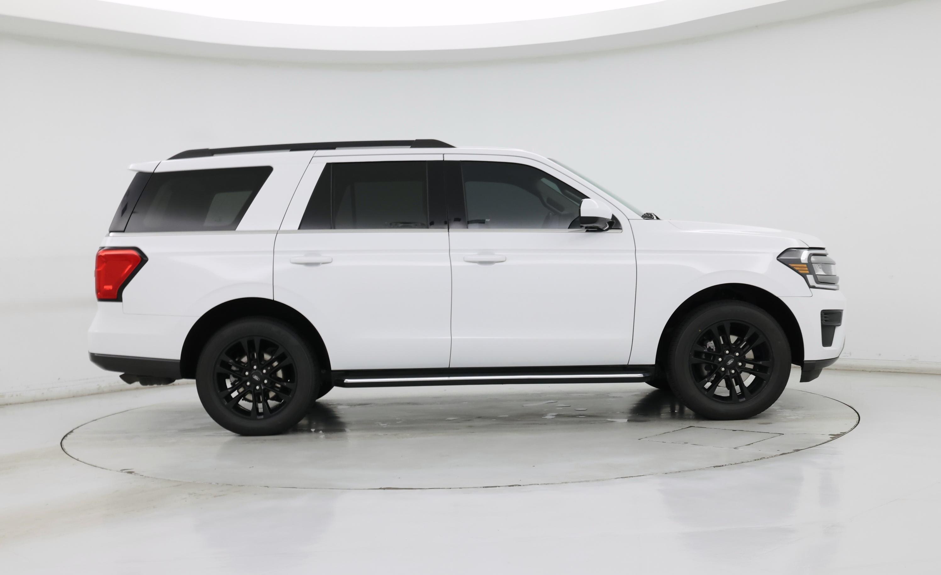 Thumbnail: 2022 Ford Expedition - 7