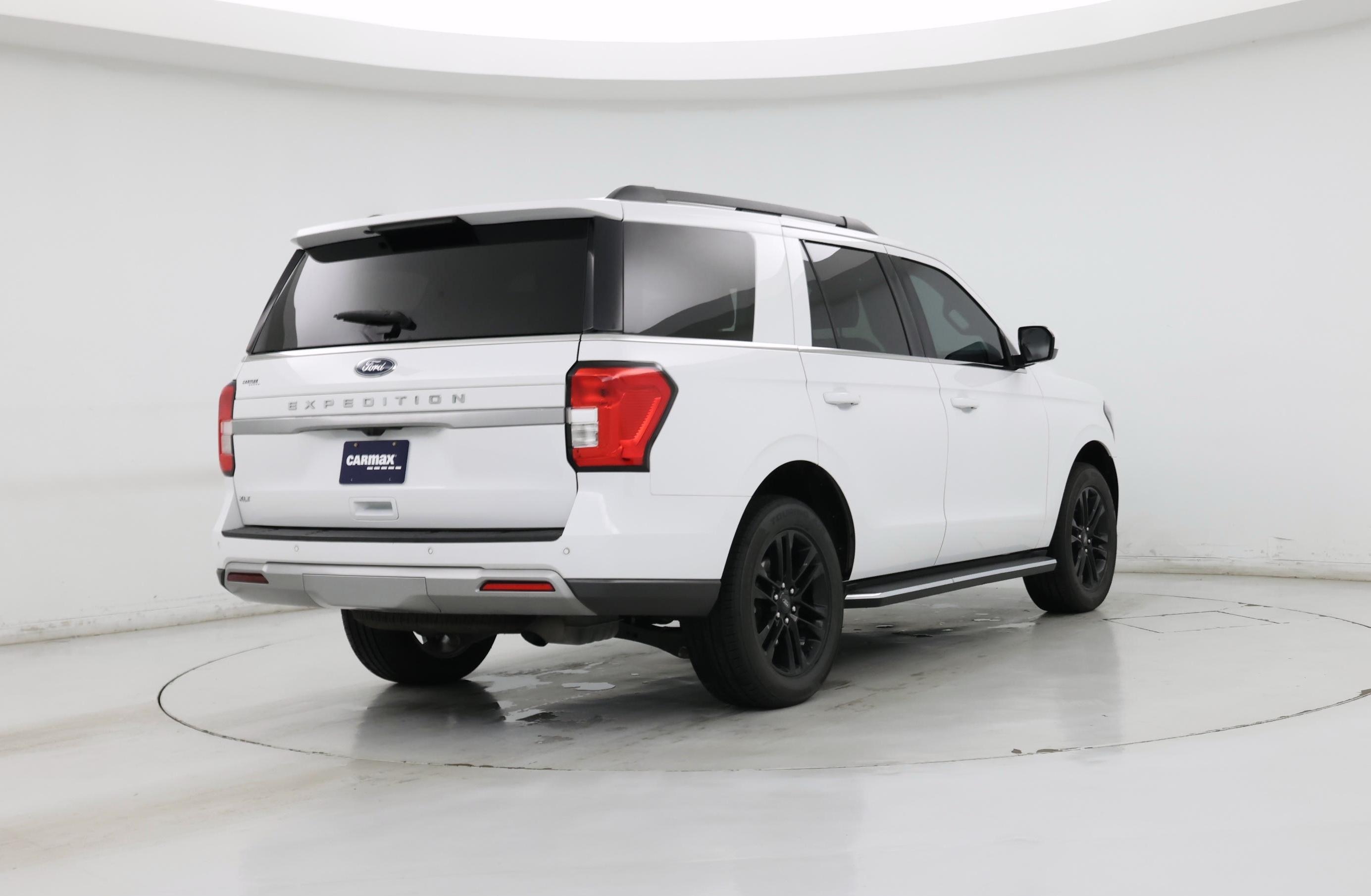 Thumbnail: 2022 Ford Expedition - 8