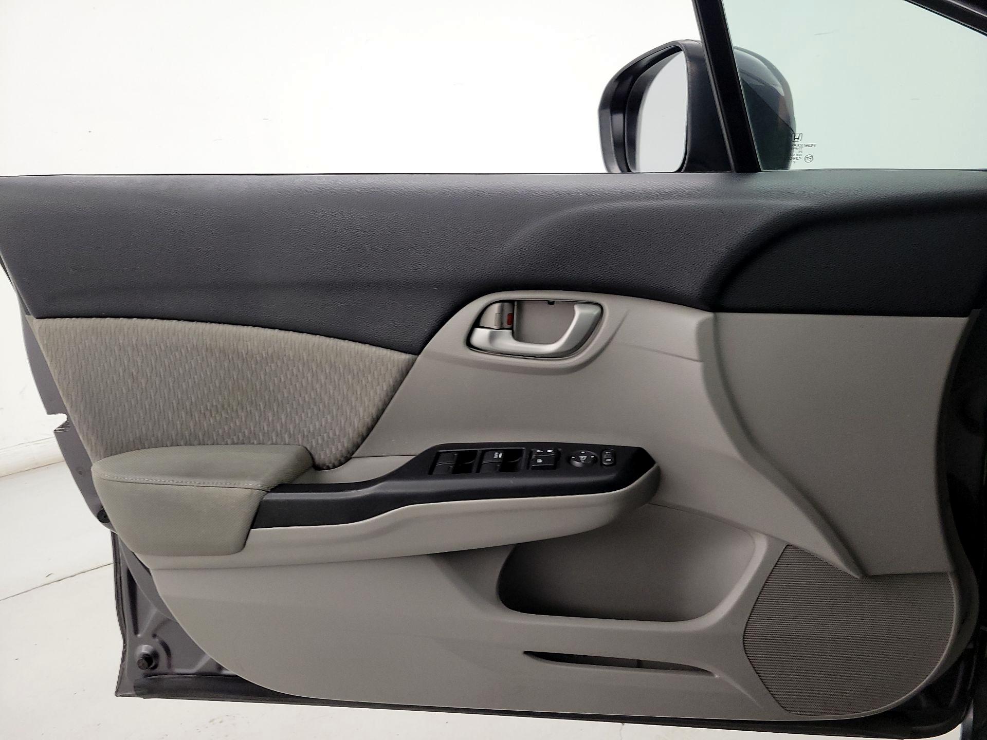 Thumbnail: 2015 Honda Civic - 12