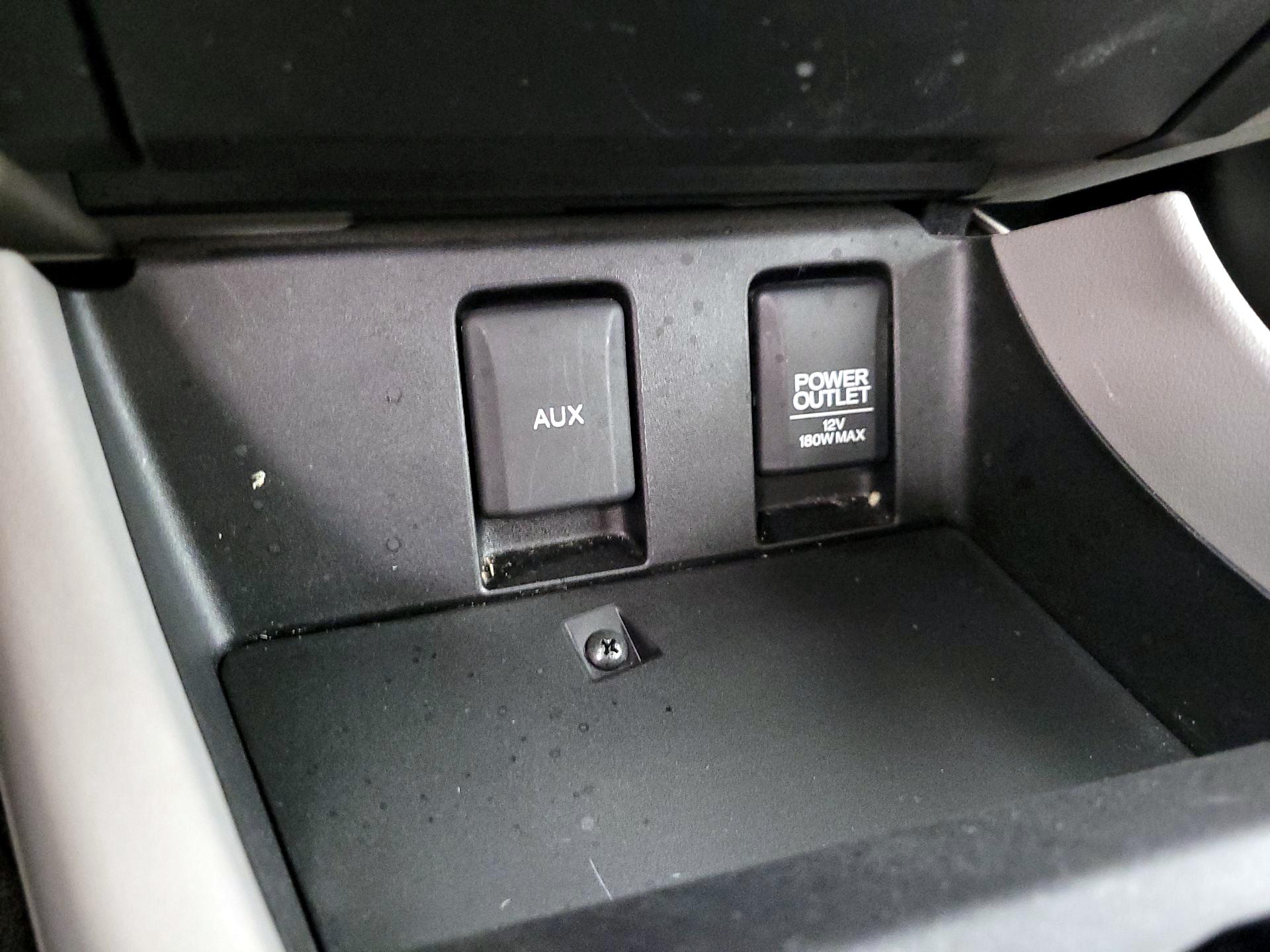 Thumbnail: 2015 Honda Civic - 18