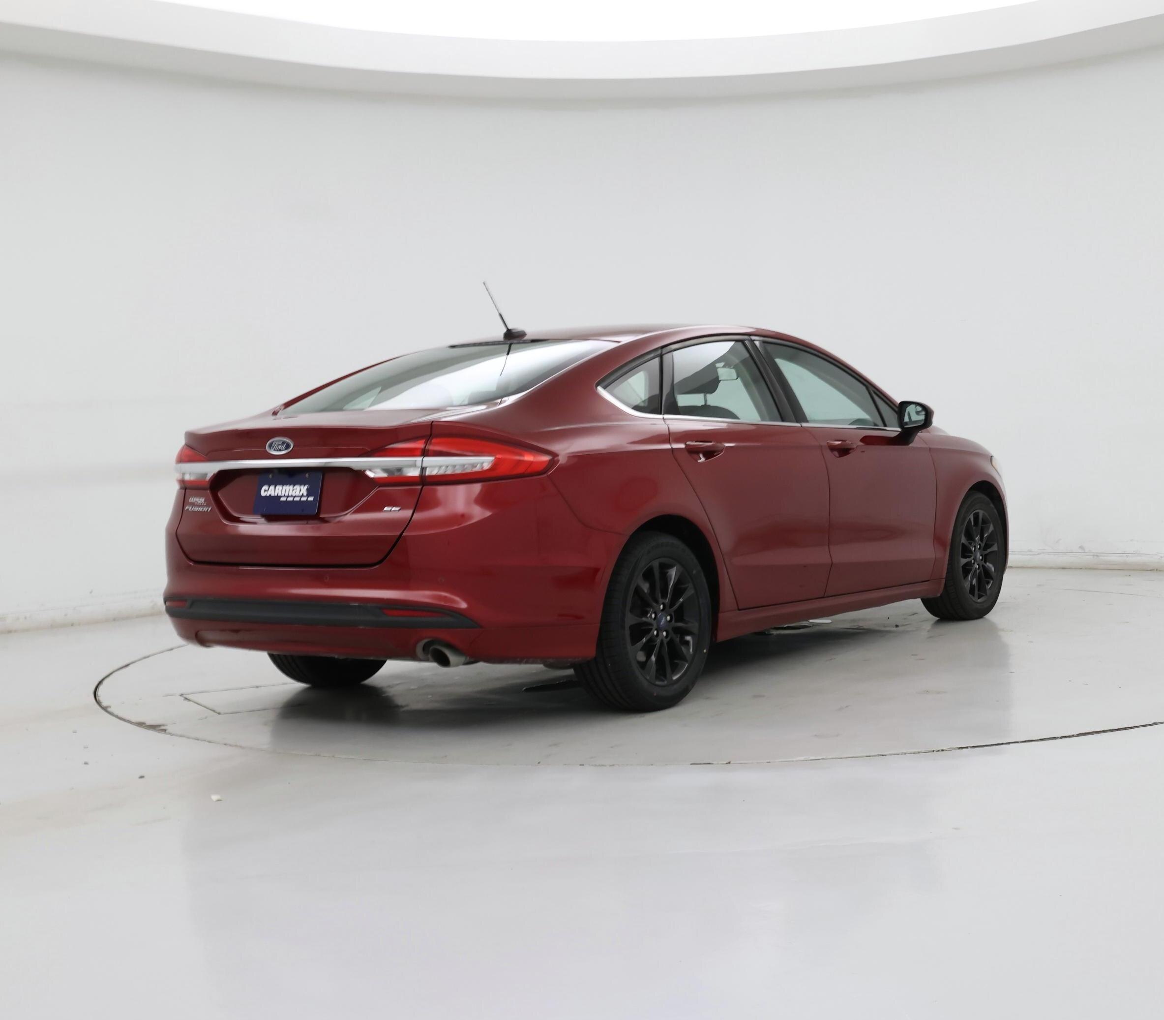 Thumbnail: 2017 Ford Fusion - 8