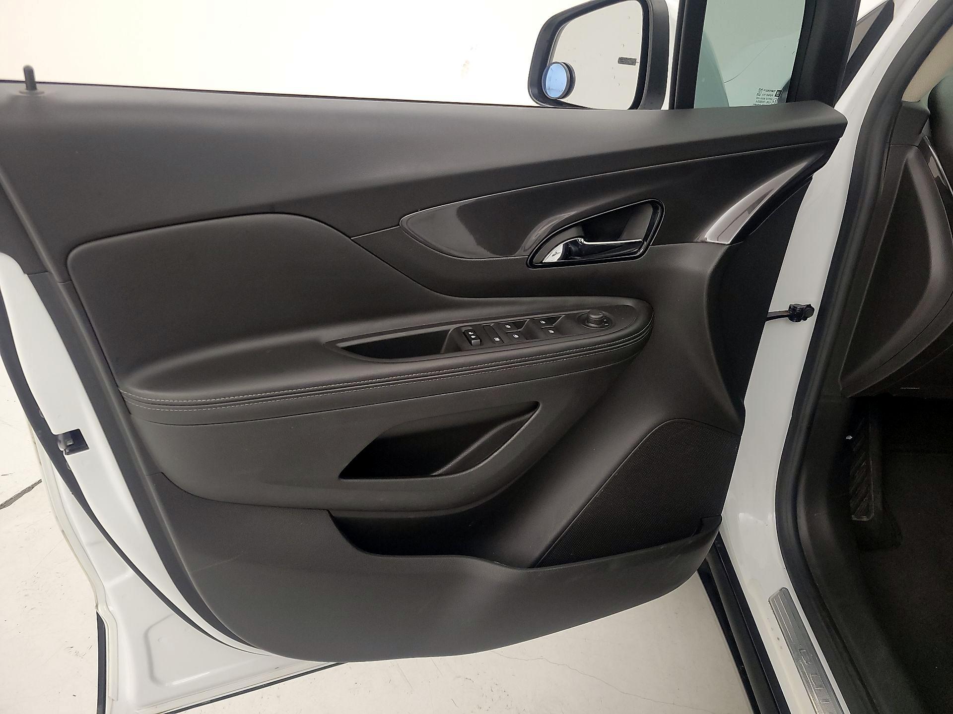 Thumbnail: 2018 Buick Encore - 12