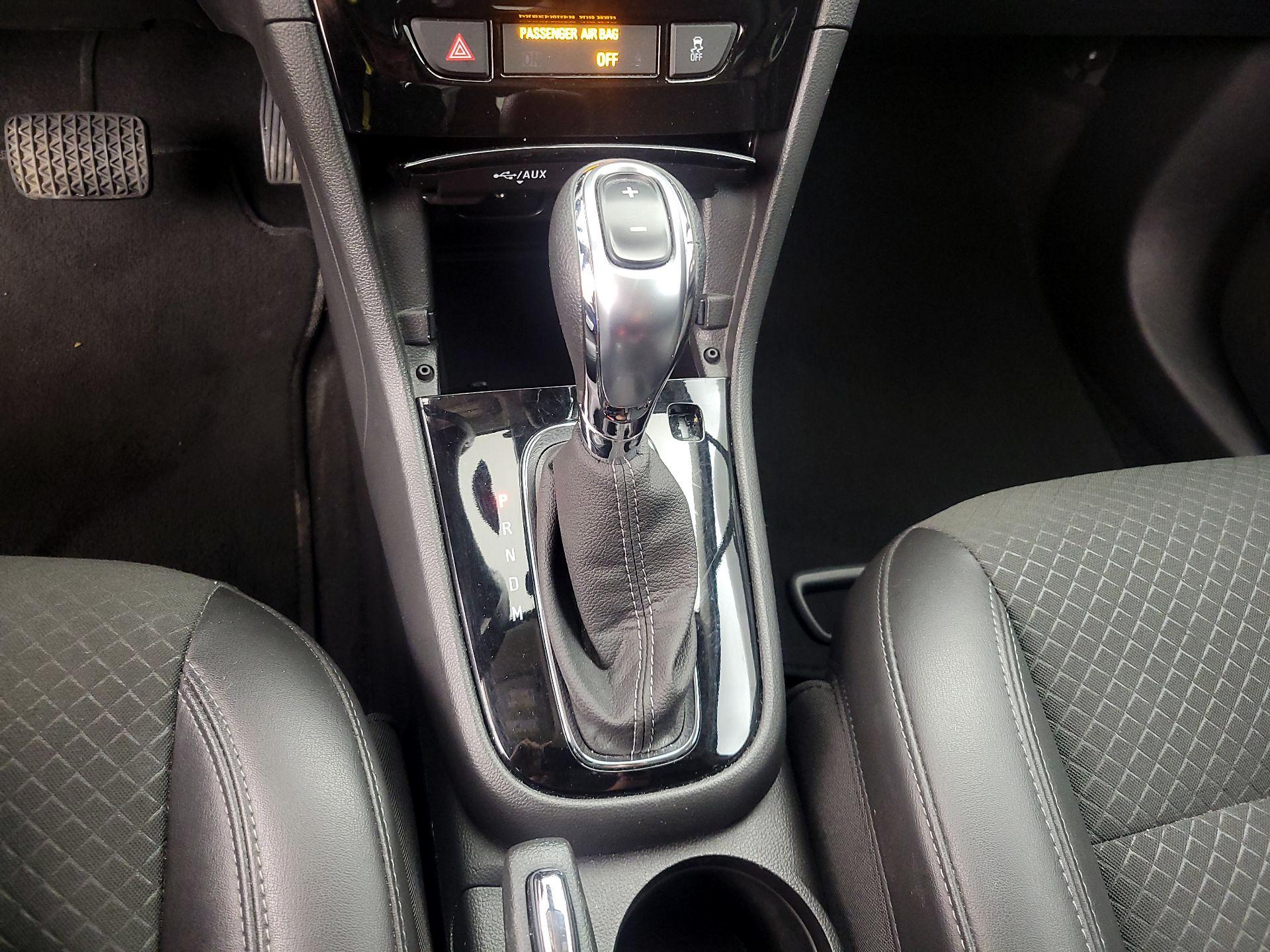 Thumbnail: 2018 Buick Encore - 17