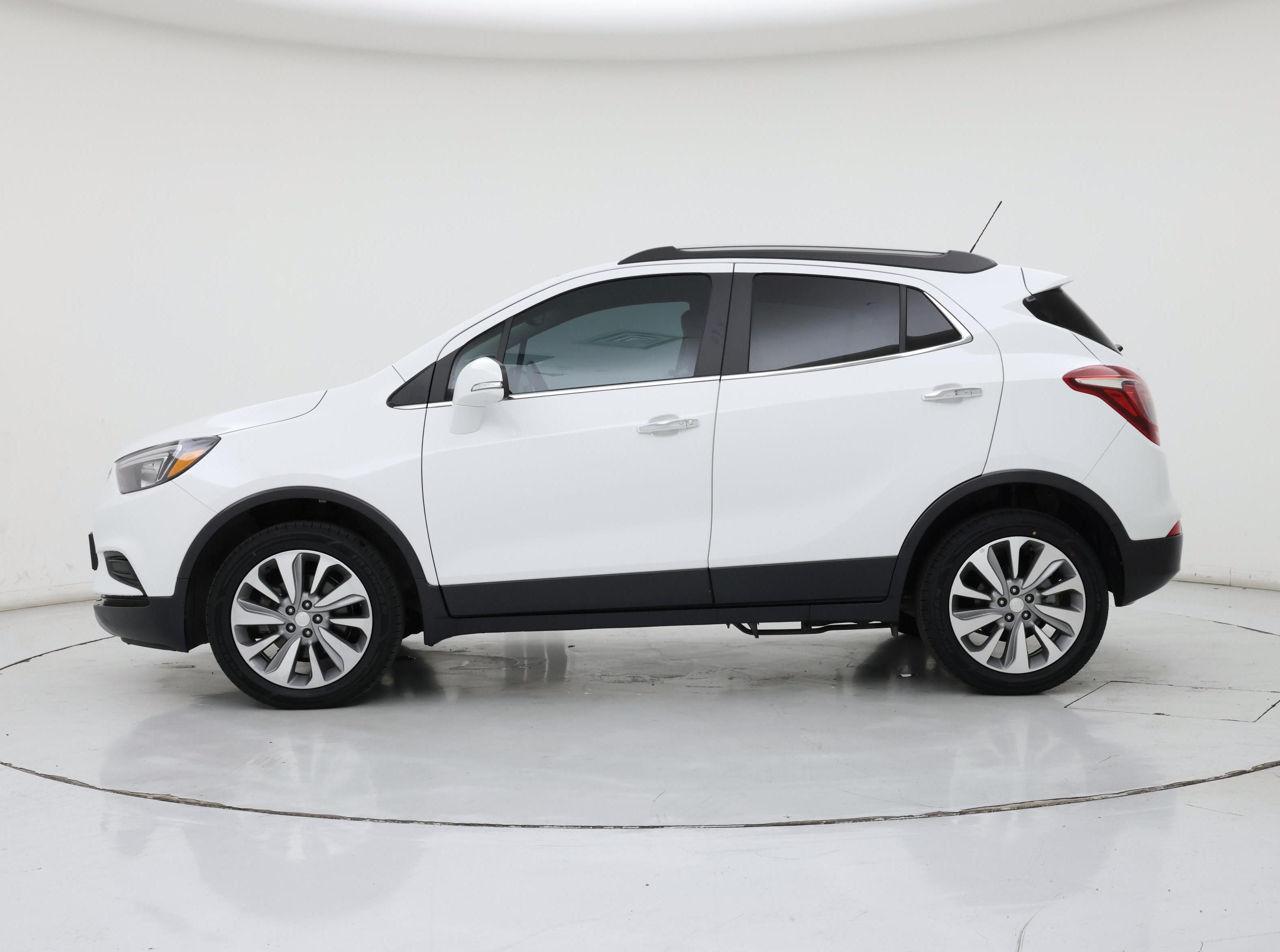 Thumbnail: 2018 Buick Encore - 3