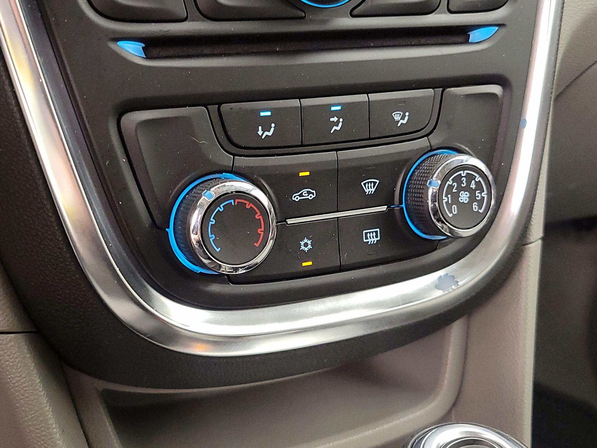 Thumbnail: 2015 Buick Encore - 16