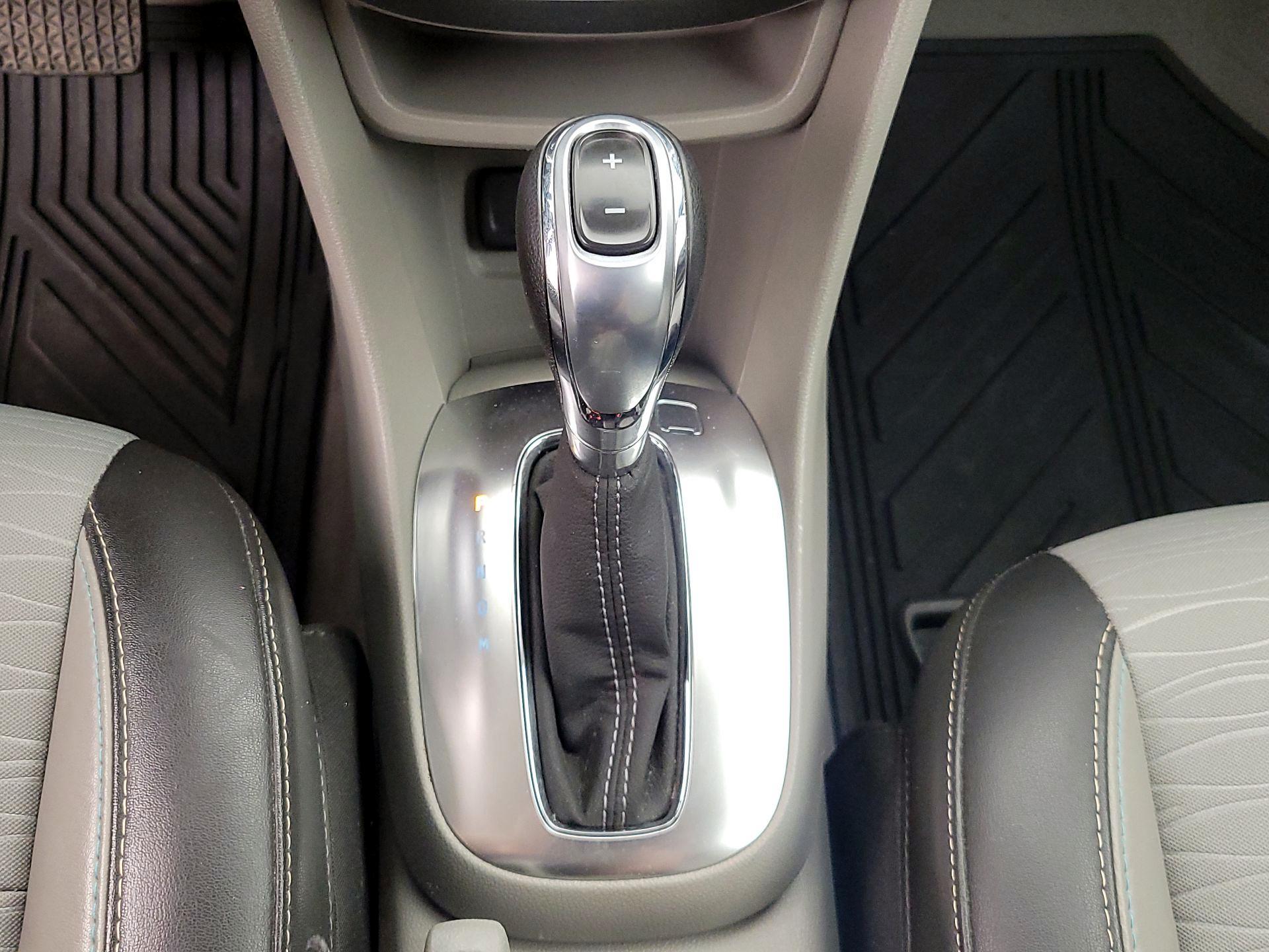 Thumbnail: 2015 Buick Encore - 17