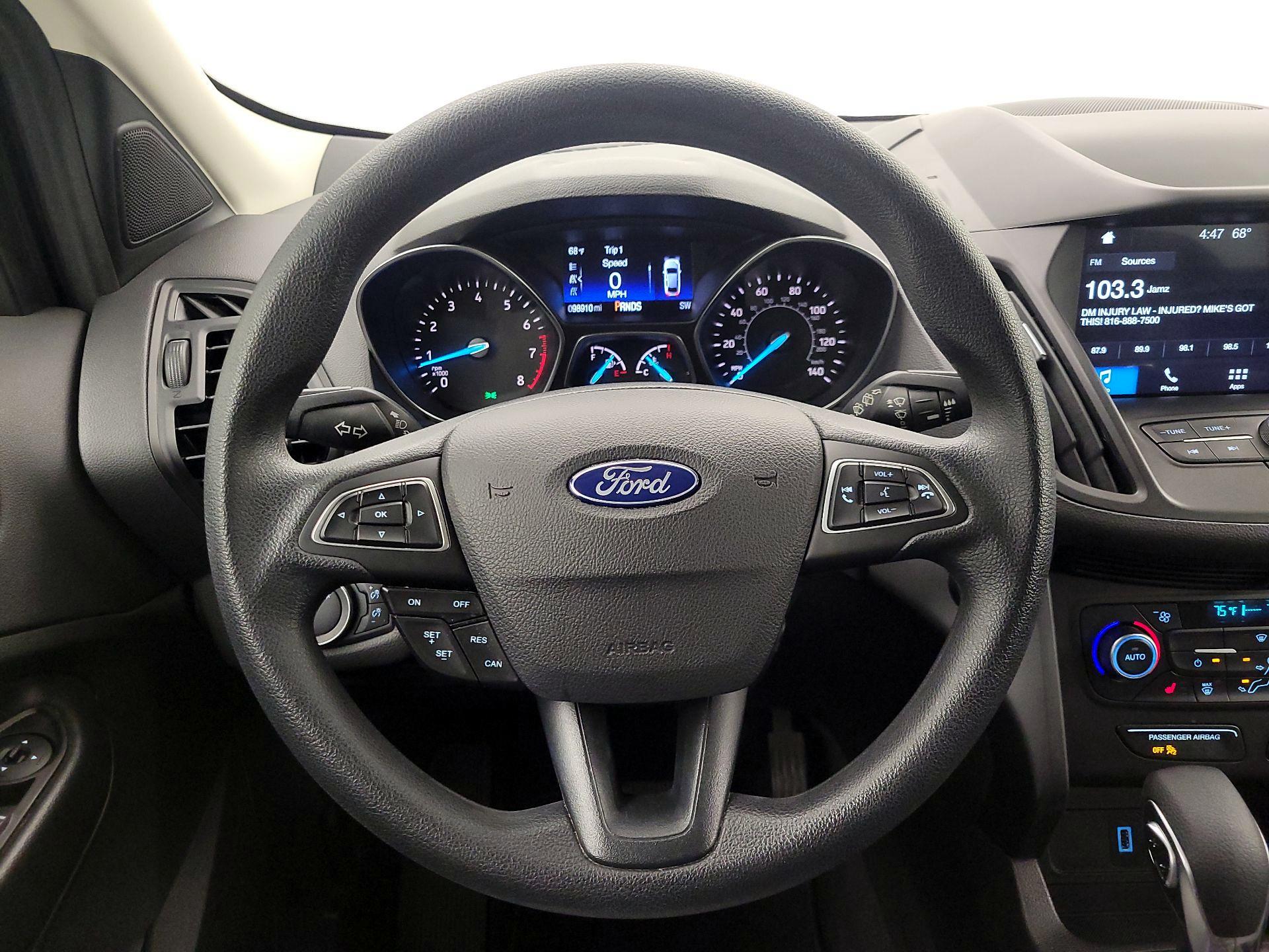 Thumbnail: 2019 Ford Escape - 10